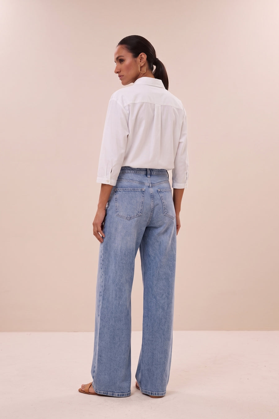 lina-pant-nrx-denim-hoge taille-losvallende pasvorm-duurzame wassing-by-bar-vooraanzicht
