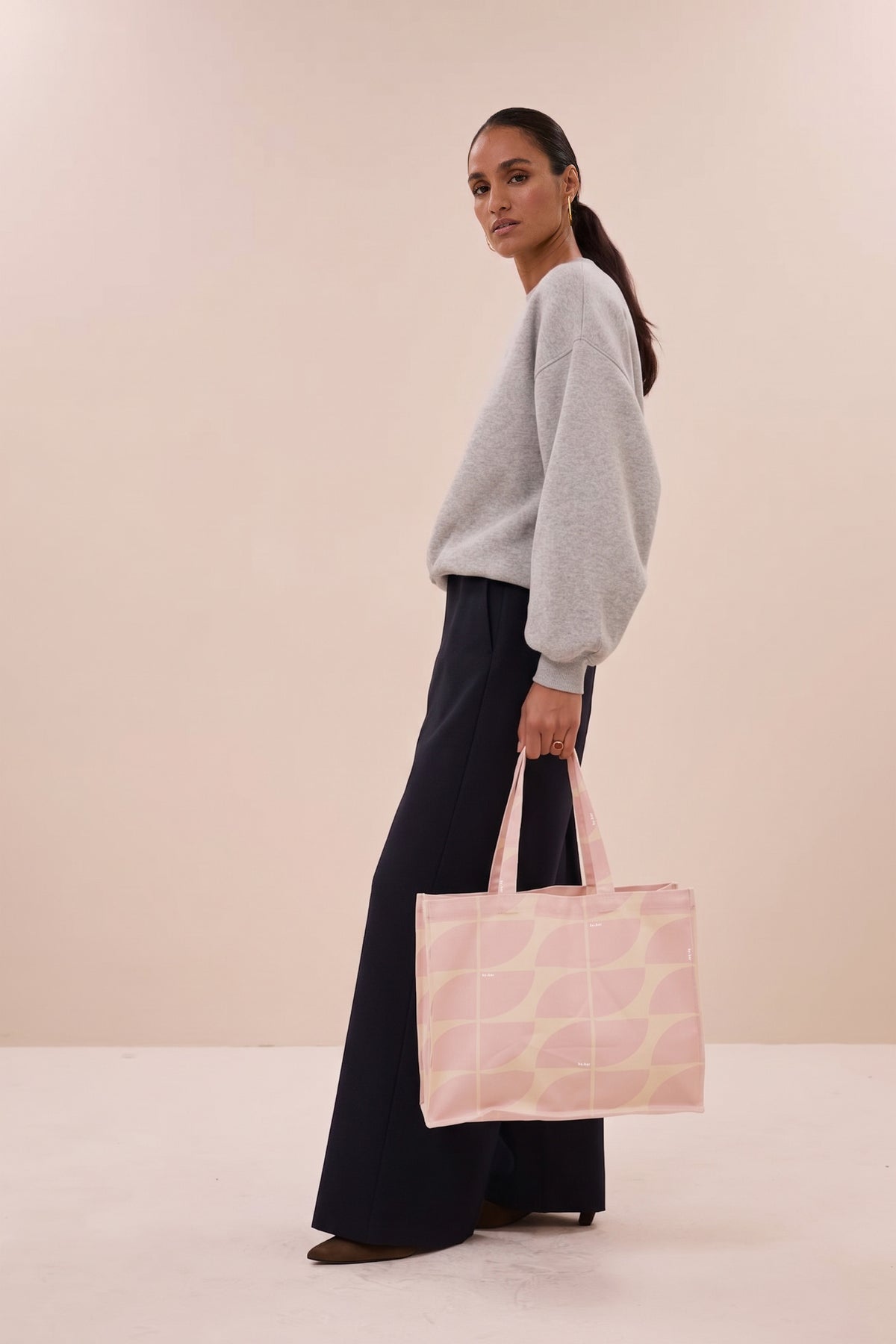 shopper logo bag M | sepia rose