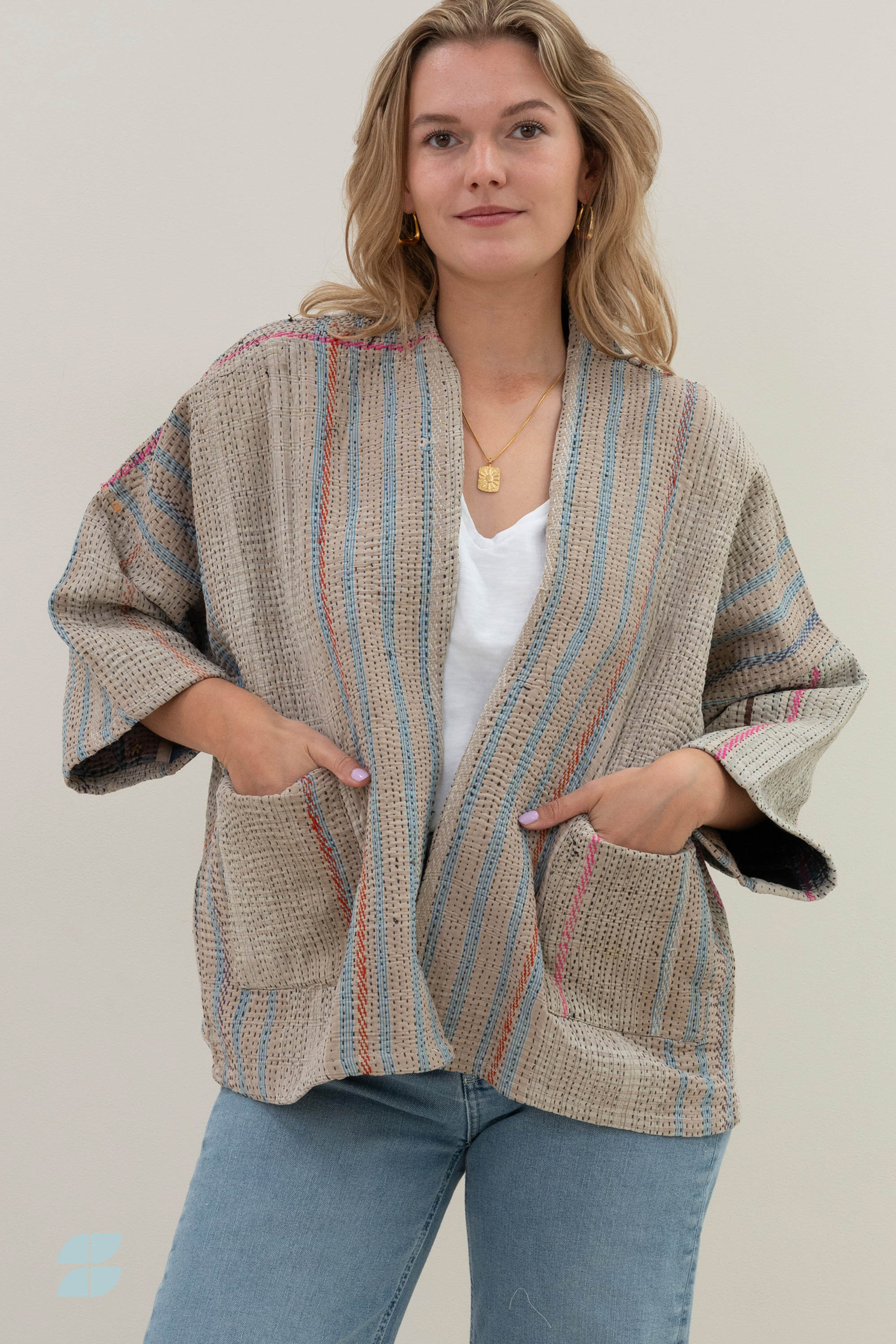 classic antic jacket | mundra-e