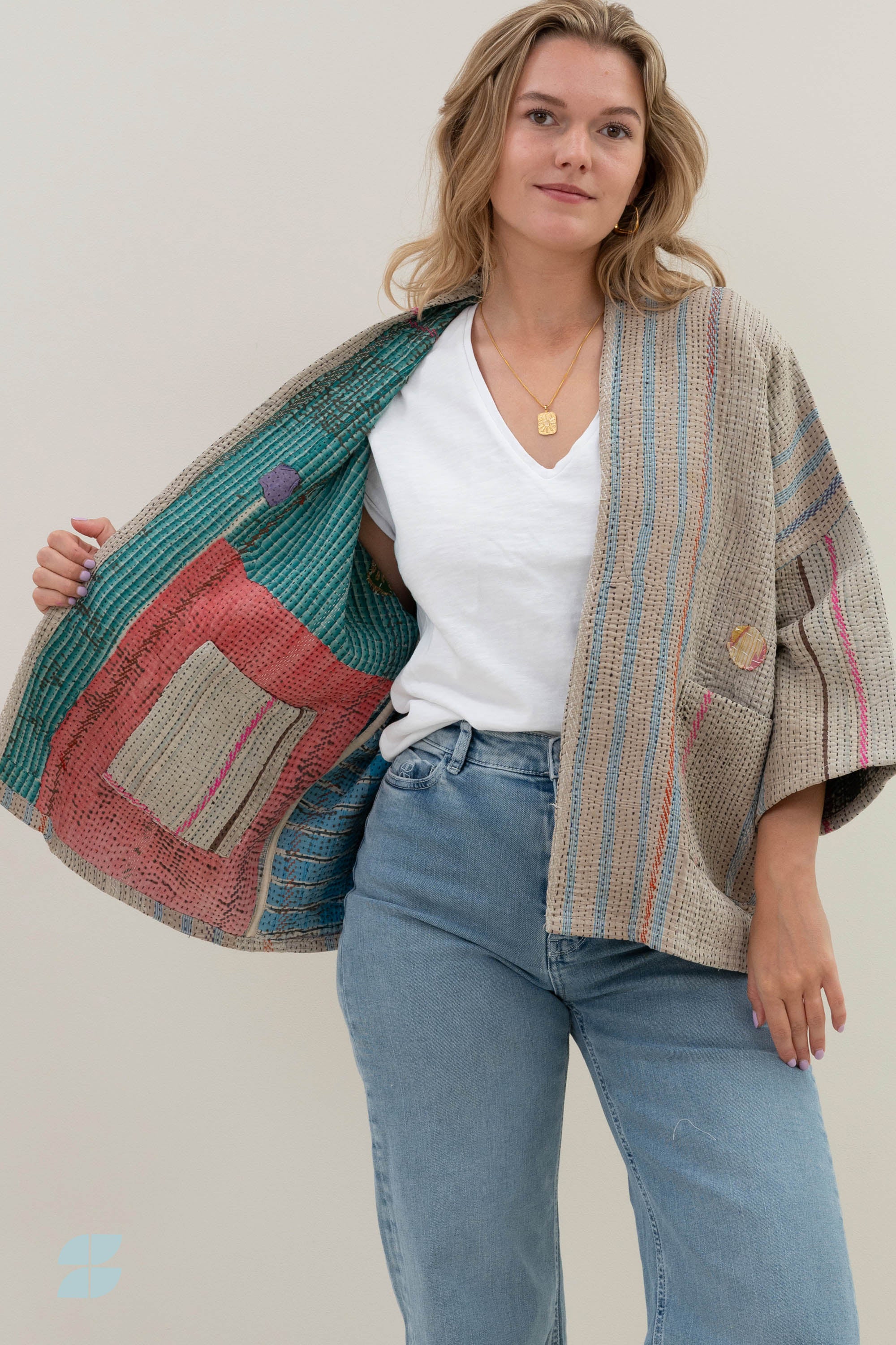 classic antic jacket | mundra-e