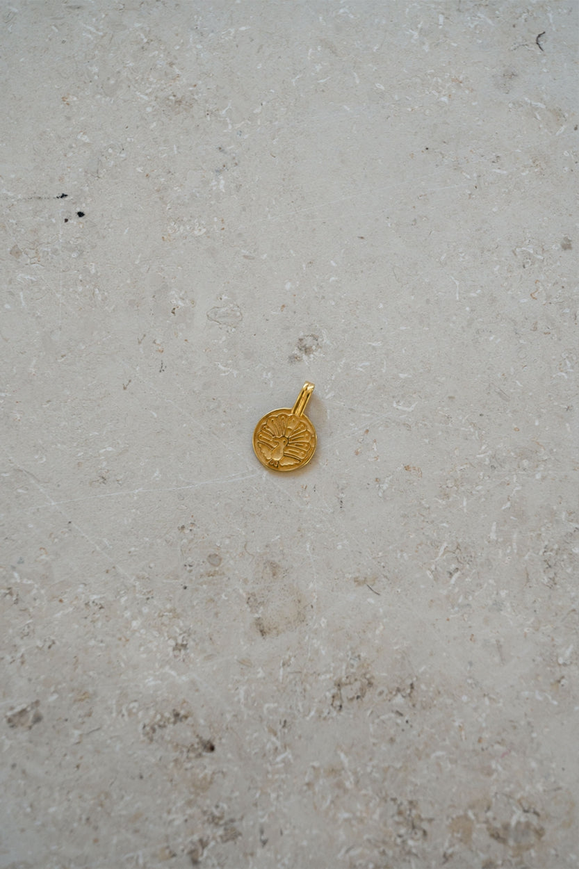 PD peacock charm | gold