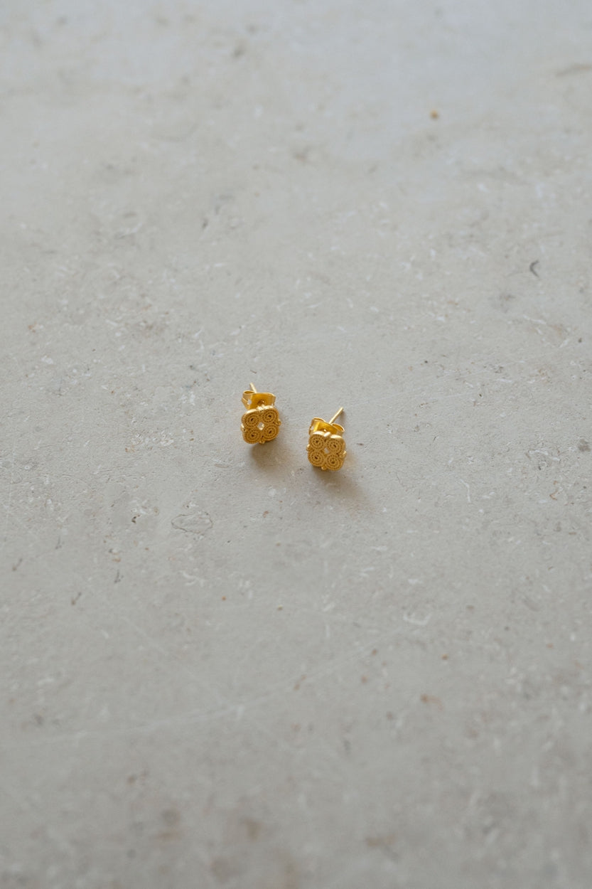 lova earring | gold