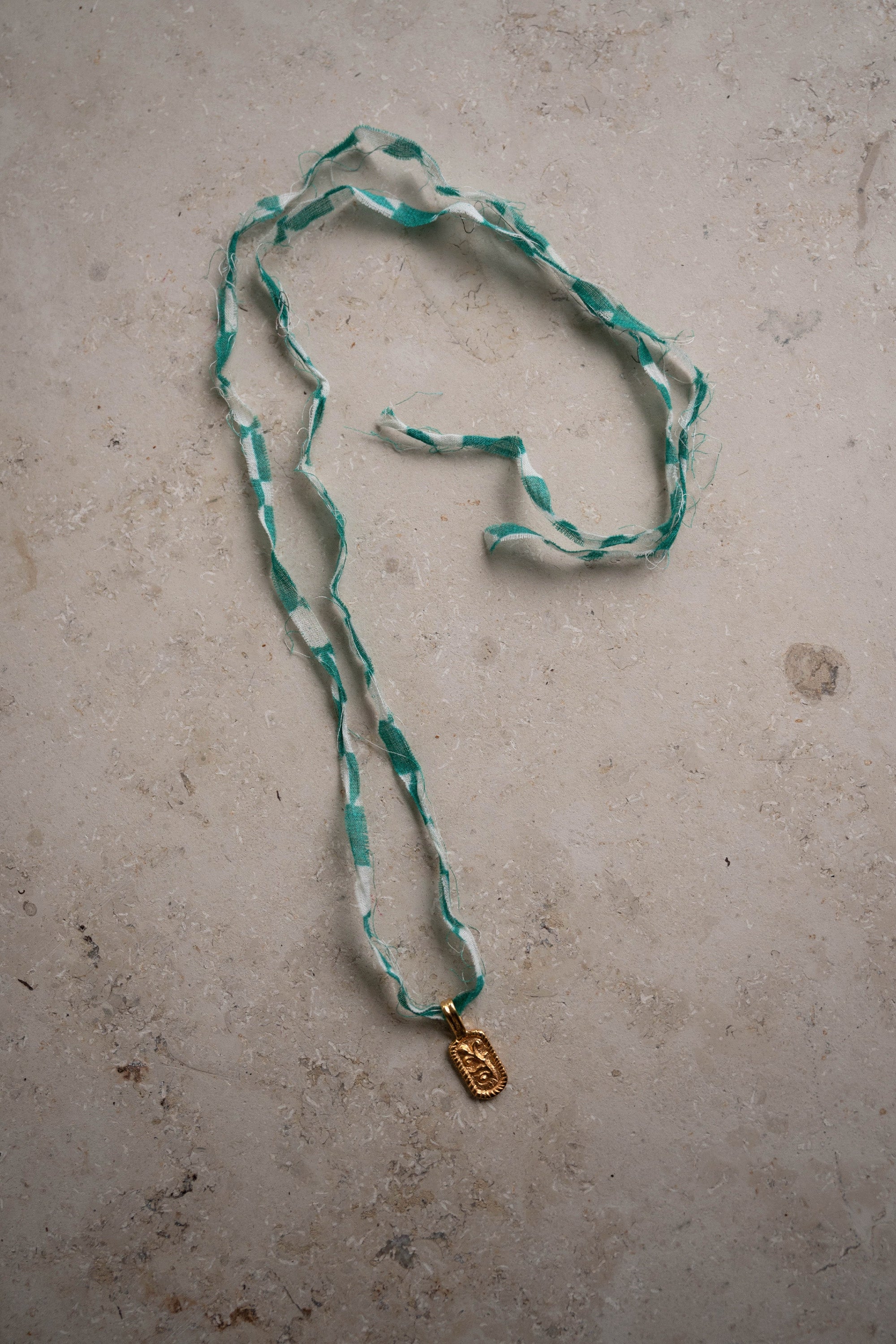 varanasi necklace | graphic green print