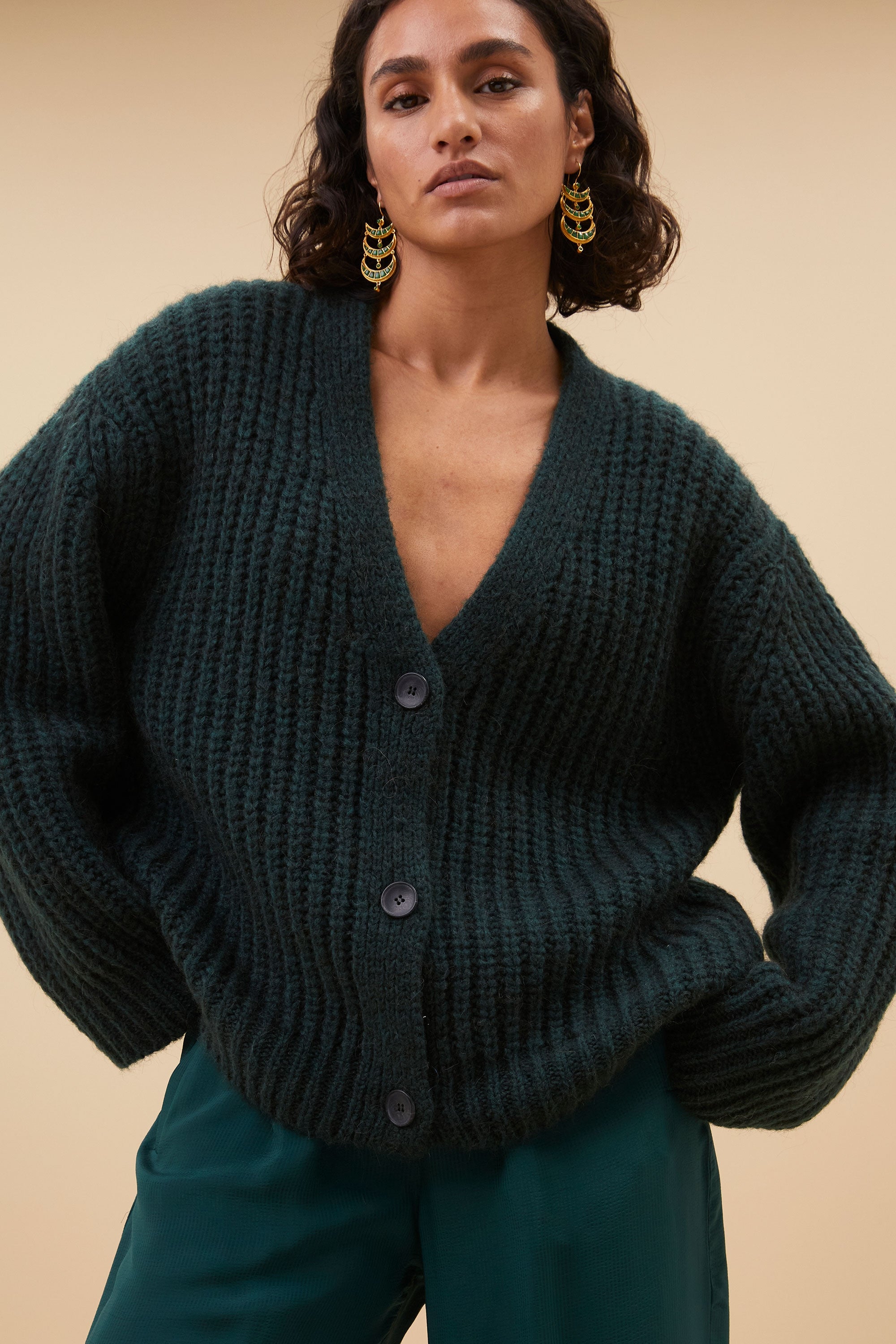 Dark green cardigan hotsell