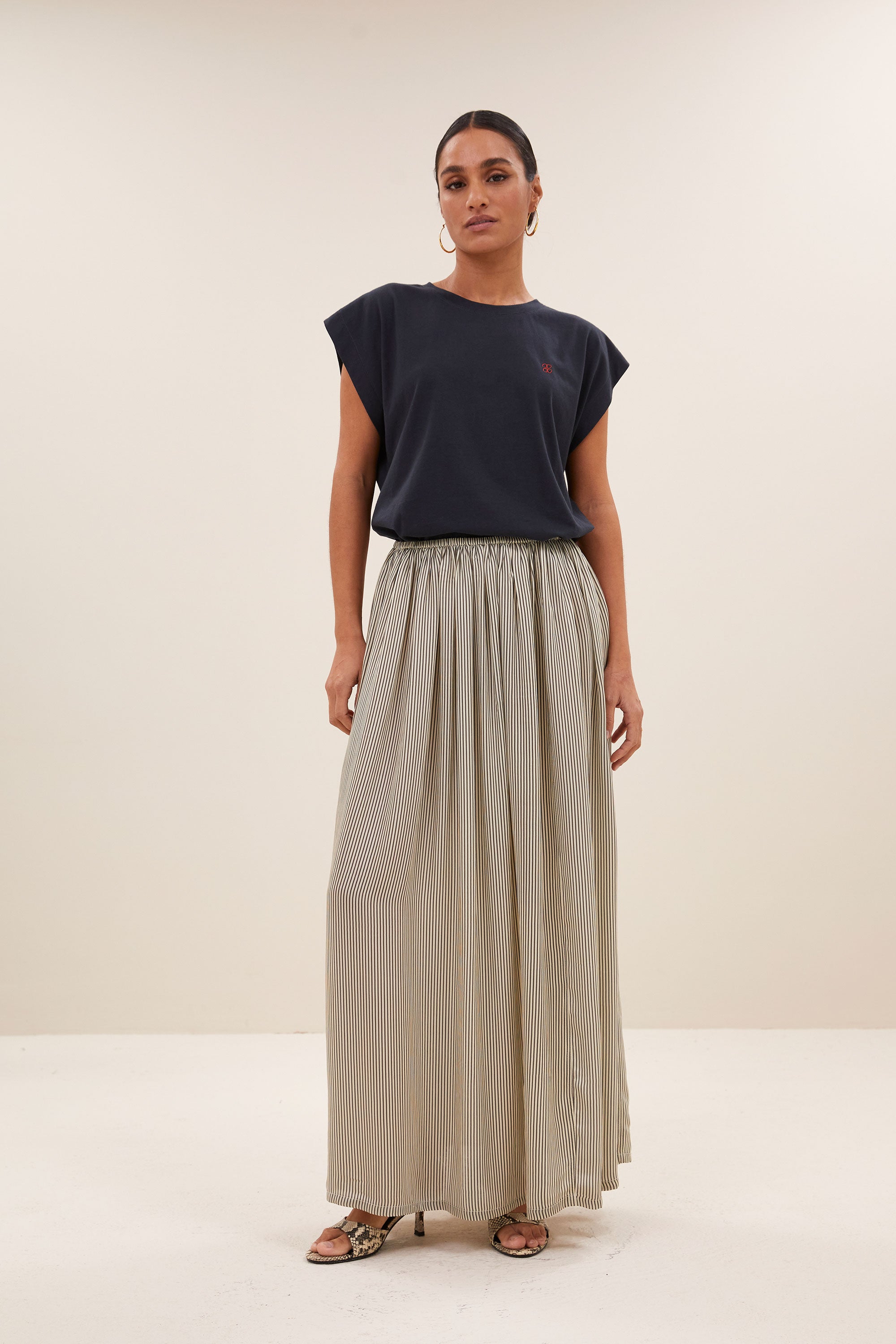 top - mason lucky curve top - midnight - by-bar