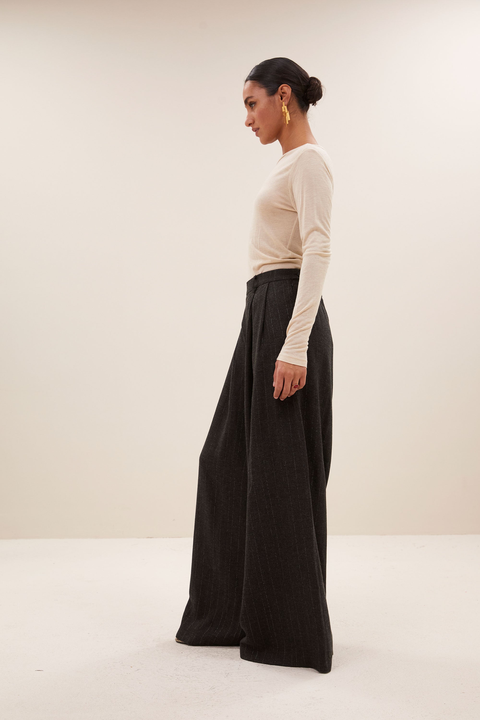 basic ls wool top | chalk