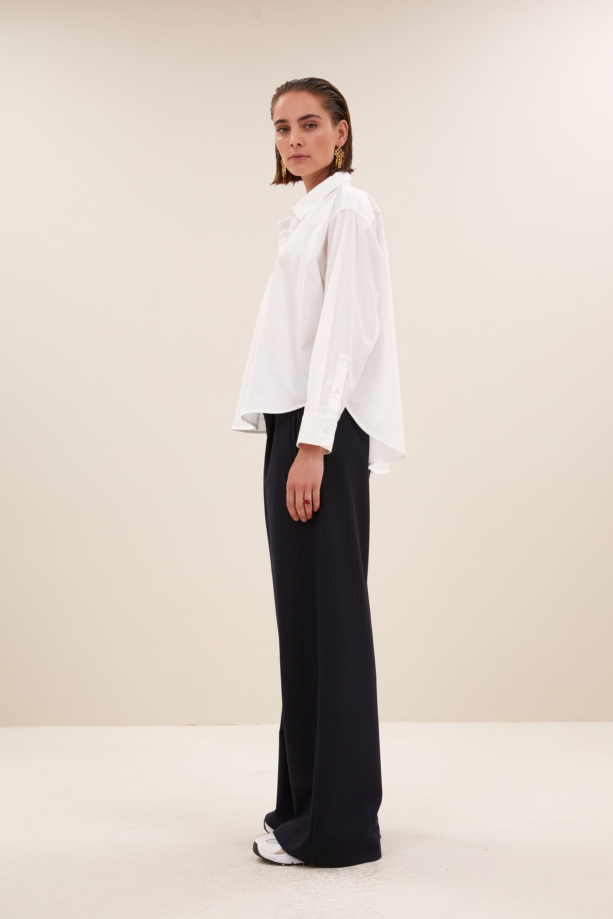 blouse – flo poplin blouse - white – by-bar