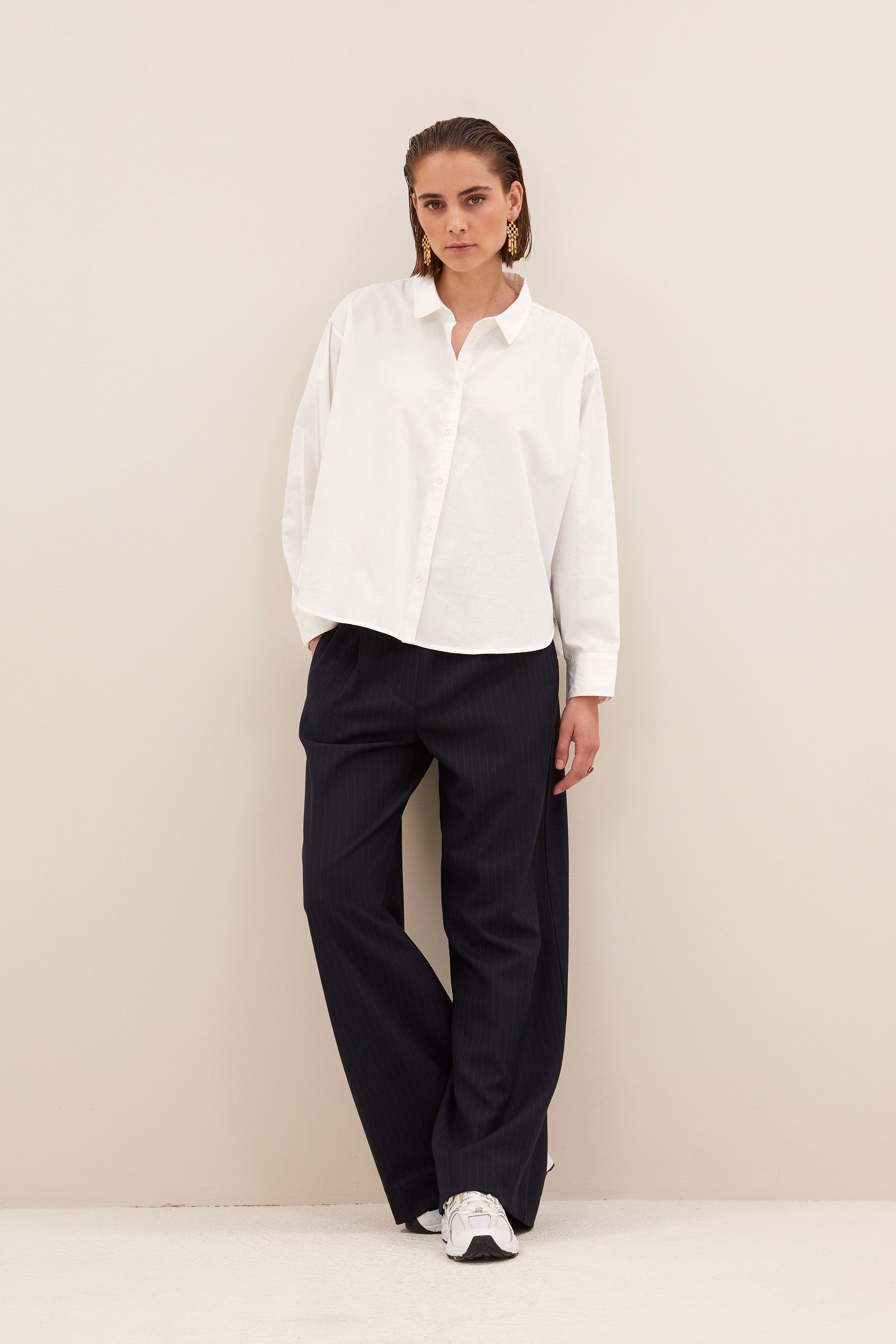blouse – flo poplin blouse - white – by-bar