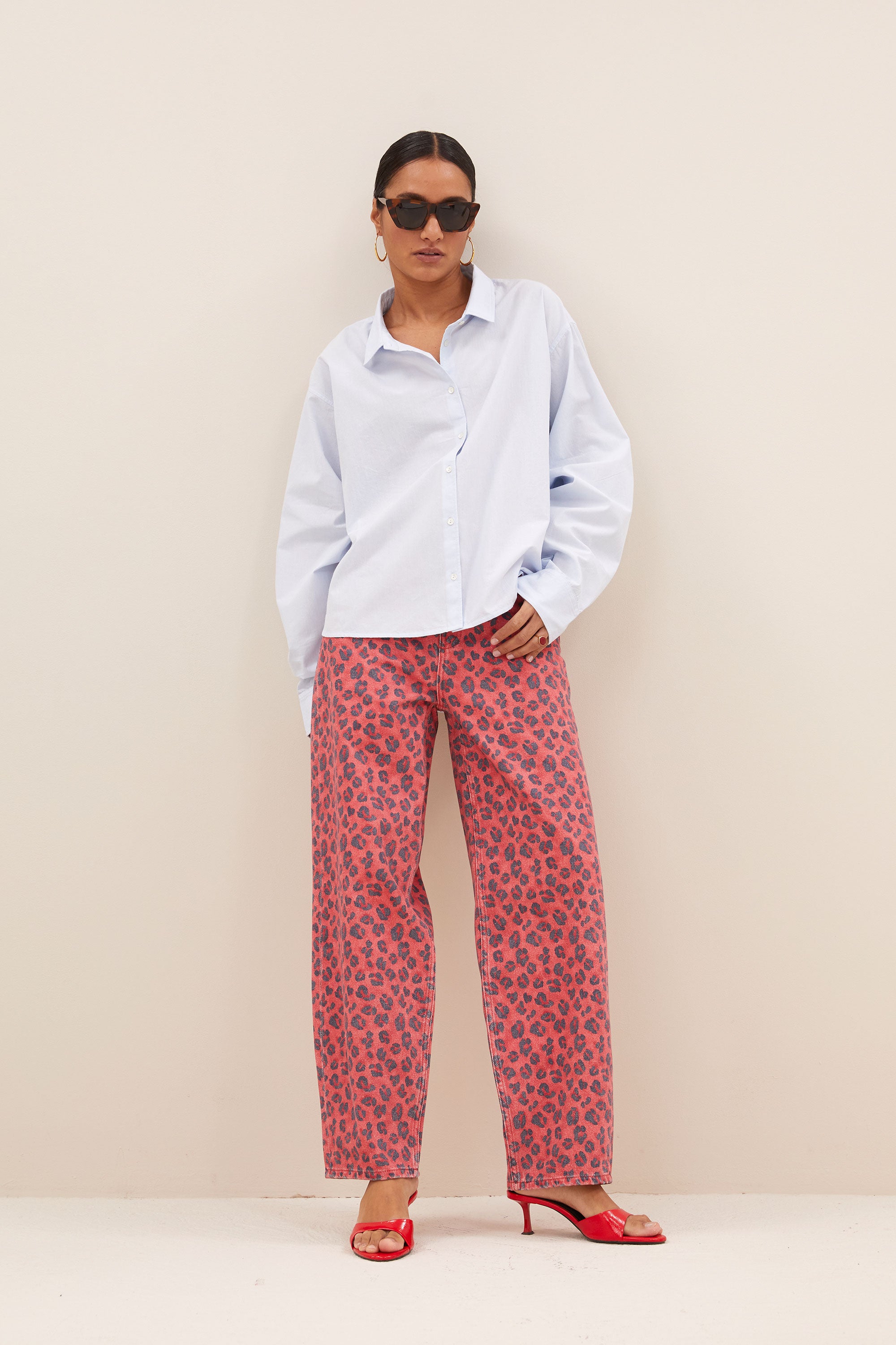 blouse – flo chambray blouse - light blue – by-bar