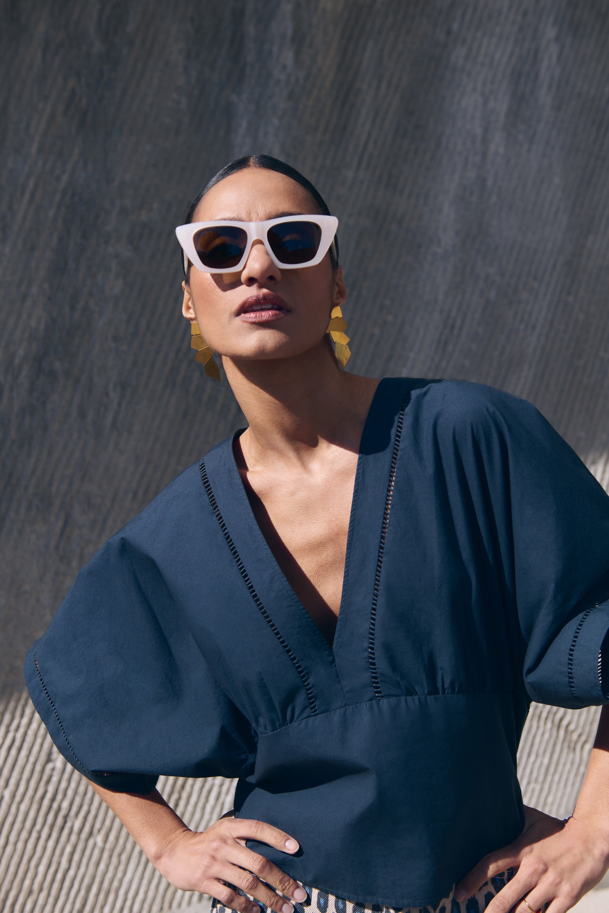 top - moon top - midnight - by-bar