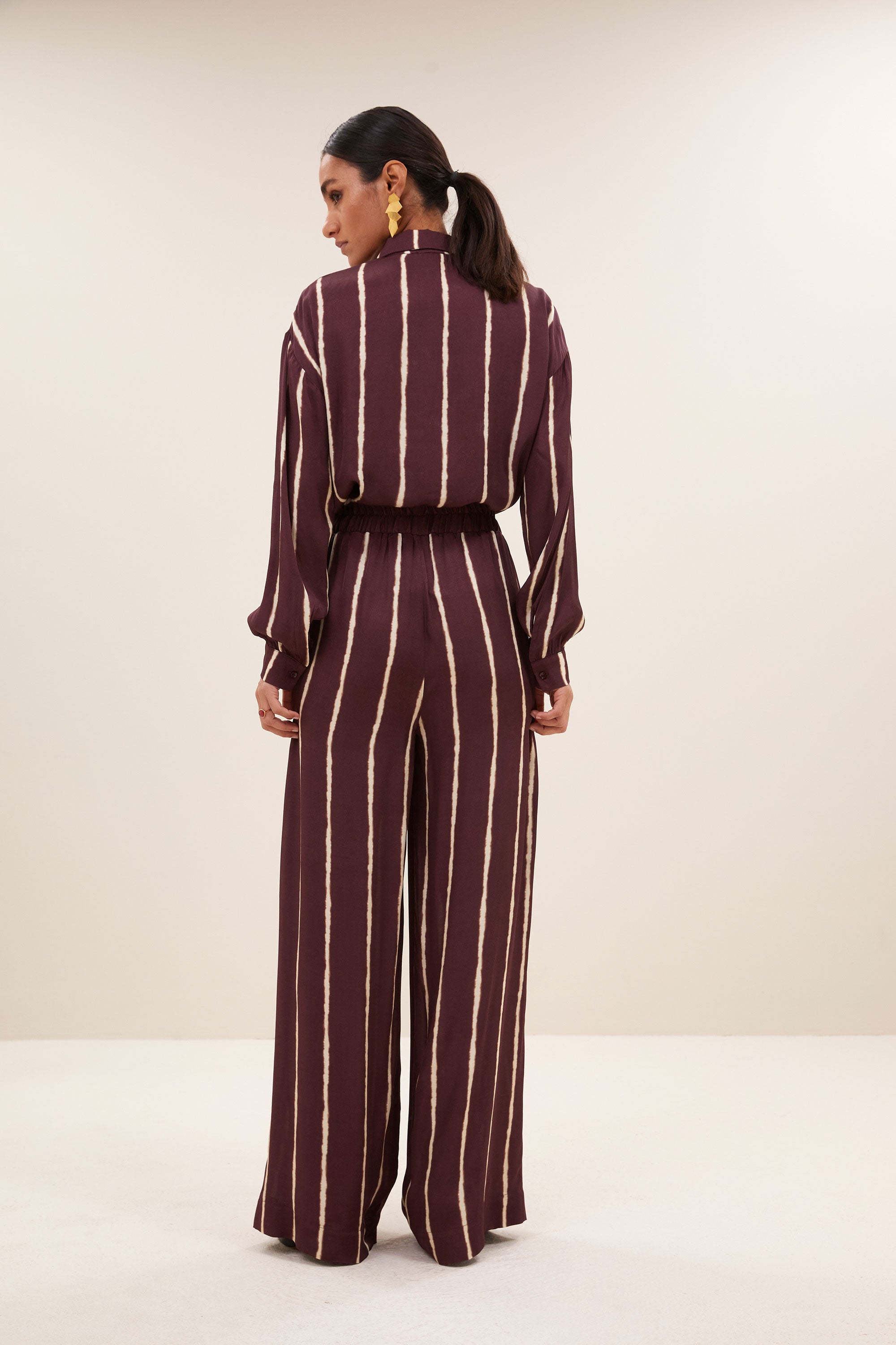 lykke tie dye blouse - pecan tie dye stripe, casual fit, ecovero lenzing viscose, must-have essential - by-bar - vooraanzicht