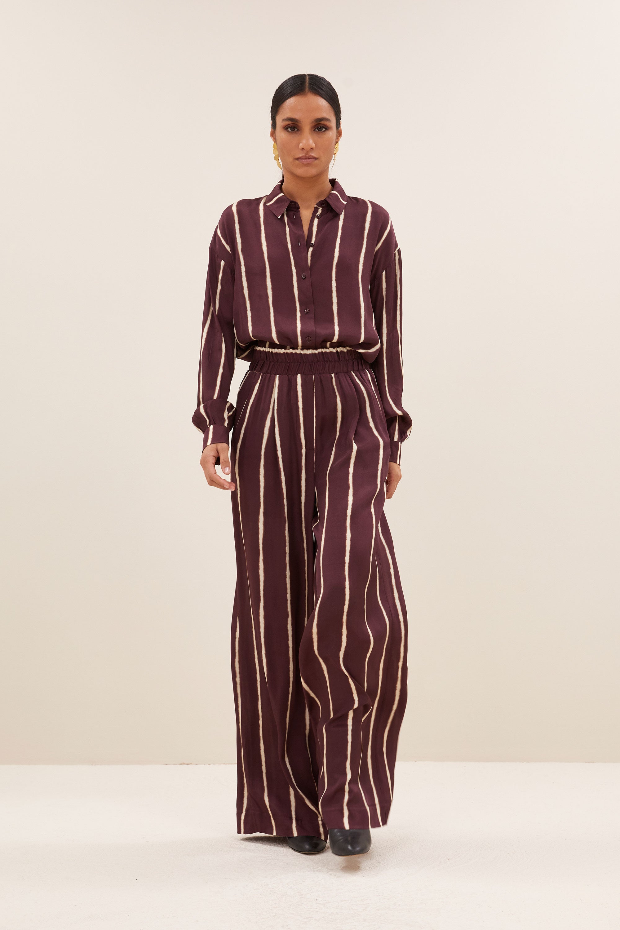 lykke tie dye blouse - pecan tie dye stripe, casual fit, ecovero lenzing viscose, must-have essential - by-bar - achteraanzicht