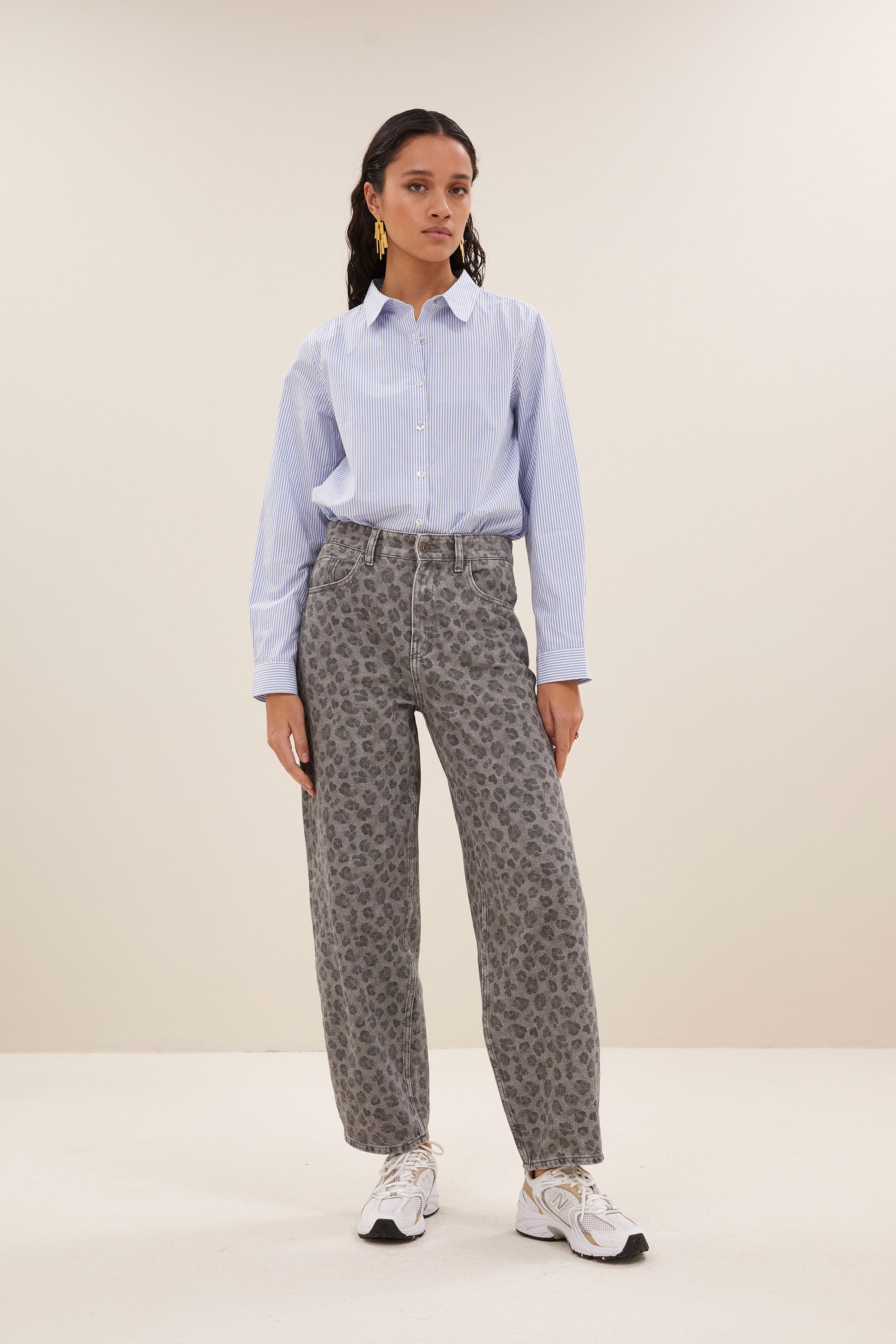 joly blue stripe blouse - sky blue stripe, all-time classic, casual fit, must-have essential - by-bar - vooraanzicht