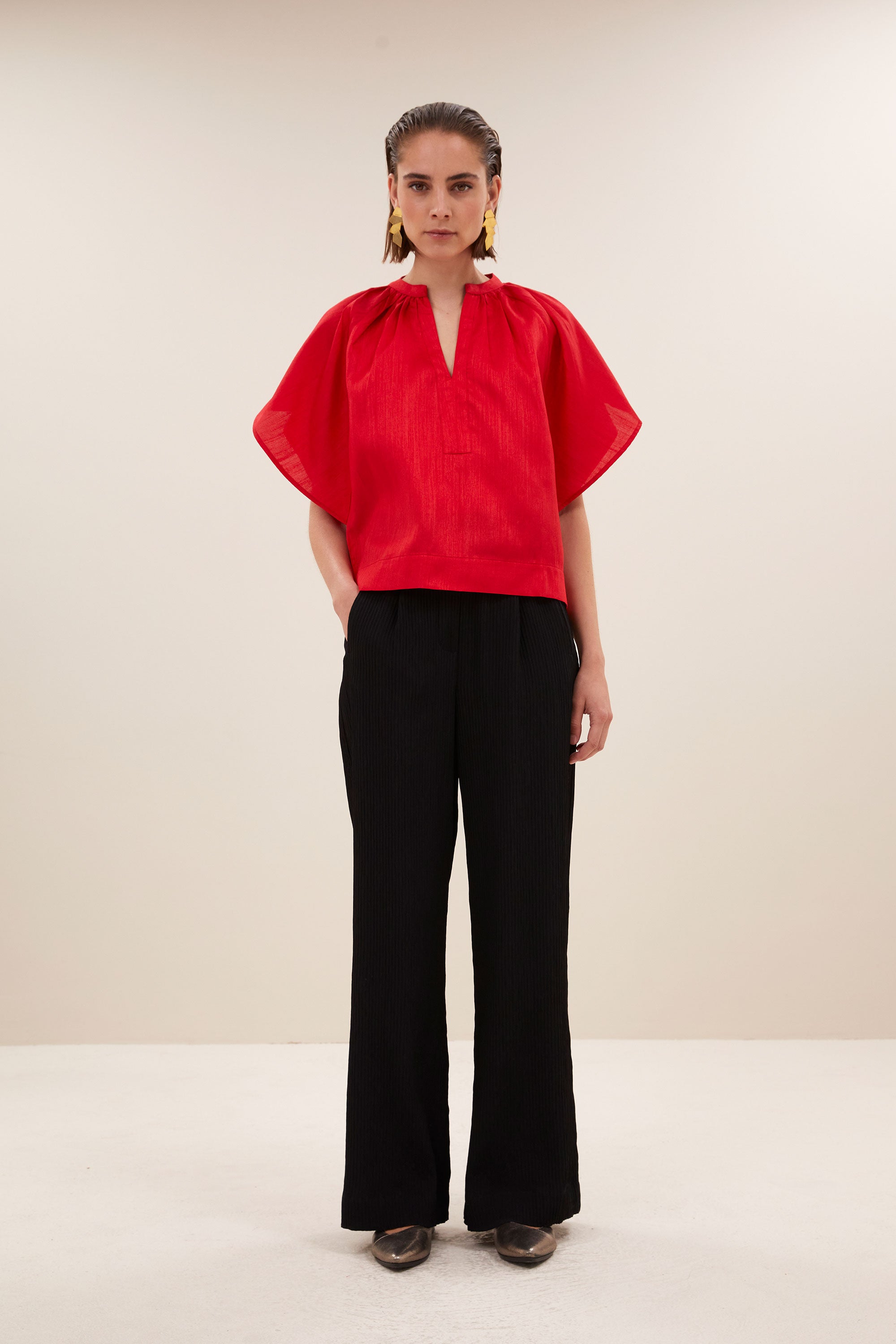 vina festive blouse | lipstick