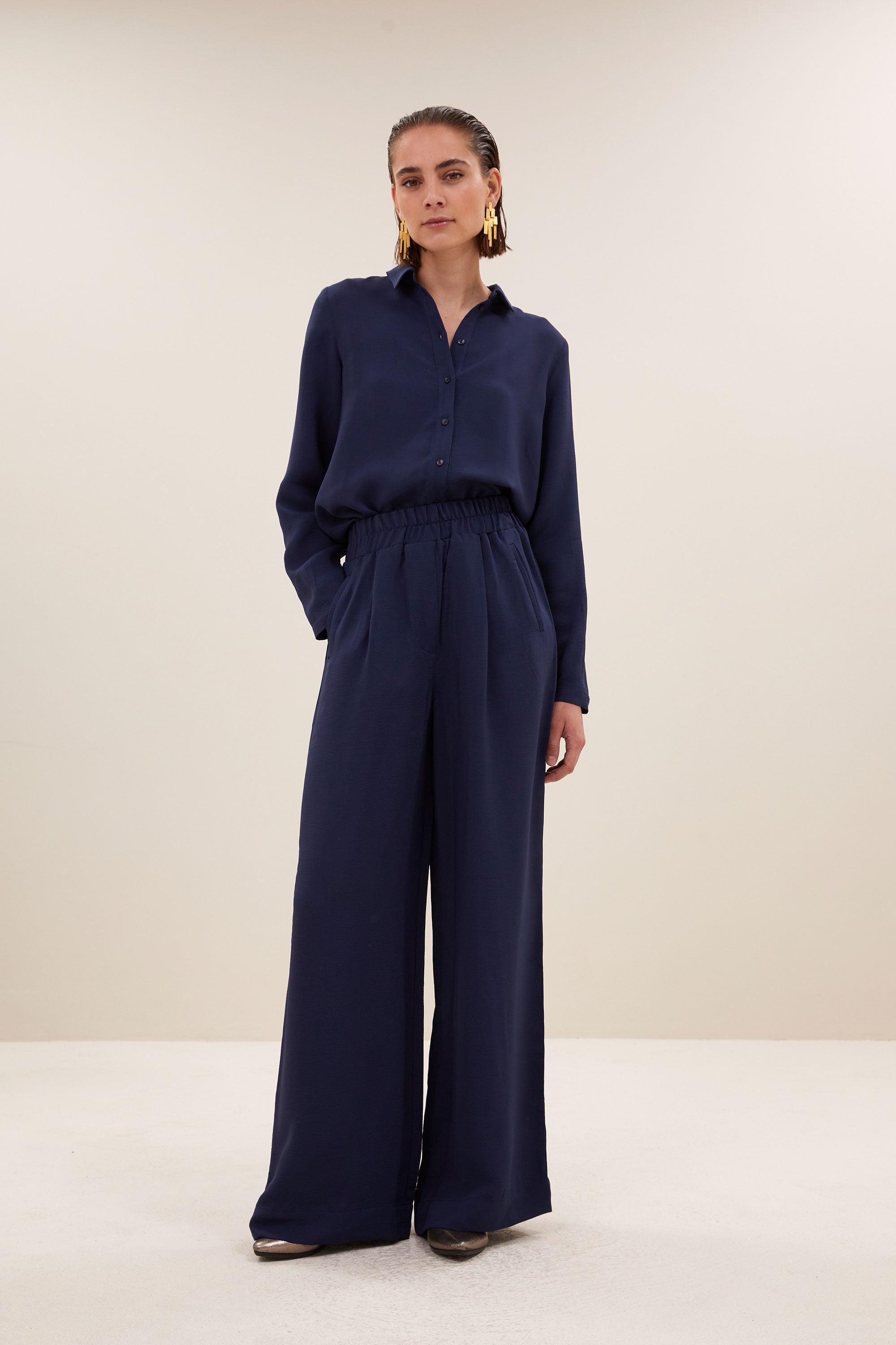 donna satin stripe blouse | evening blue