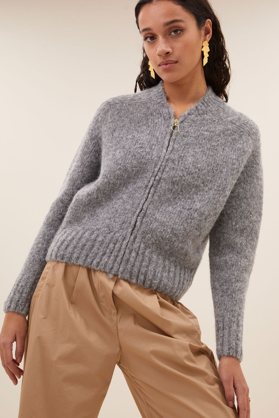 jonas zipp cardigan - grey melee, korte fit, all-time classic, ritssluiting - by-bar - detail