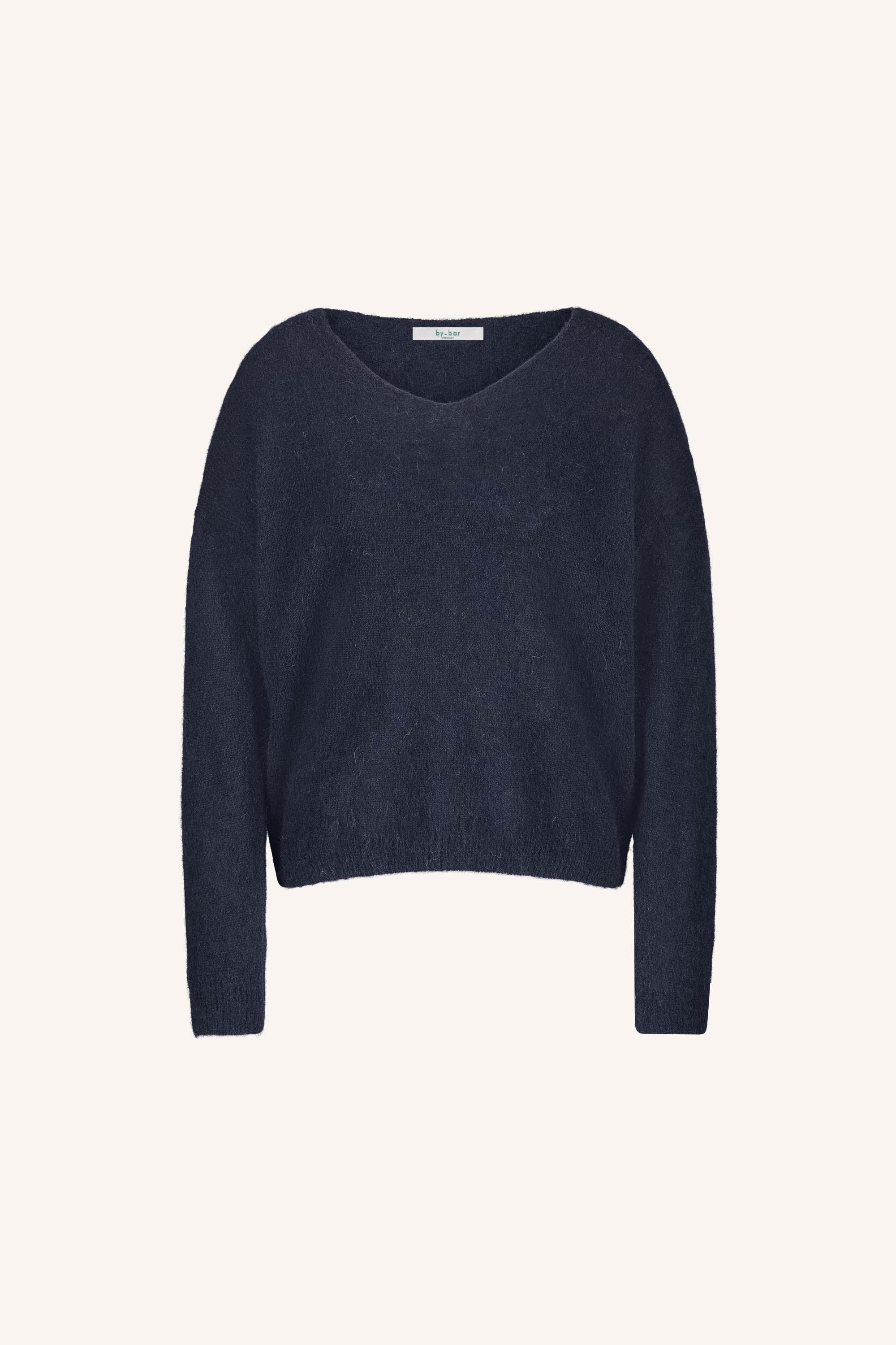 liv pullover - midnight, alpacamix kwaliteit, korte fit, all-time classic - by-bar - achteraanzicht