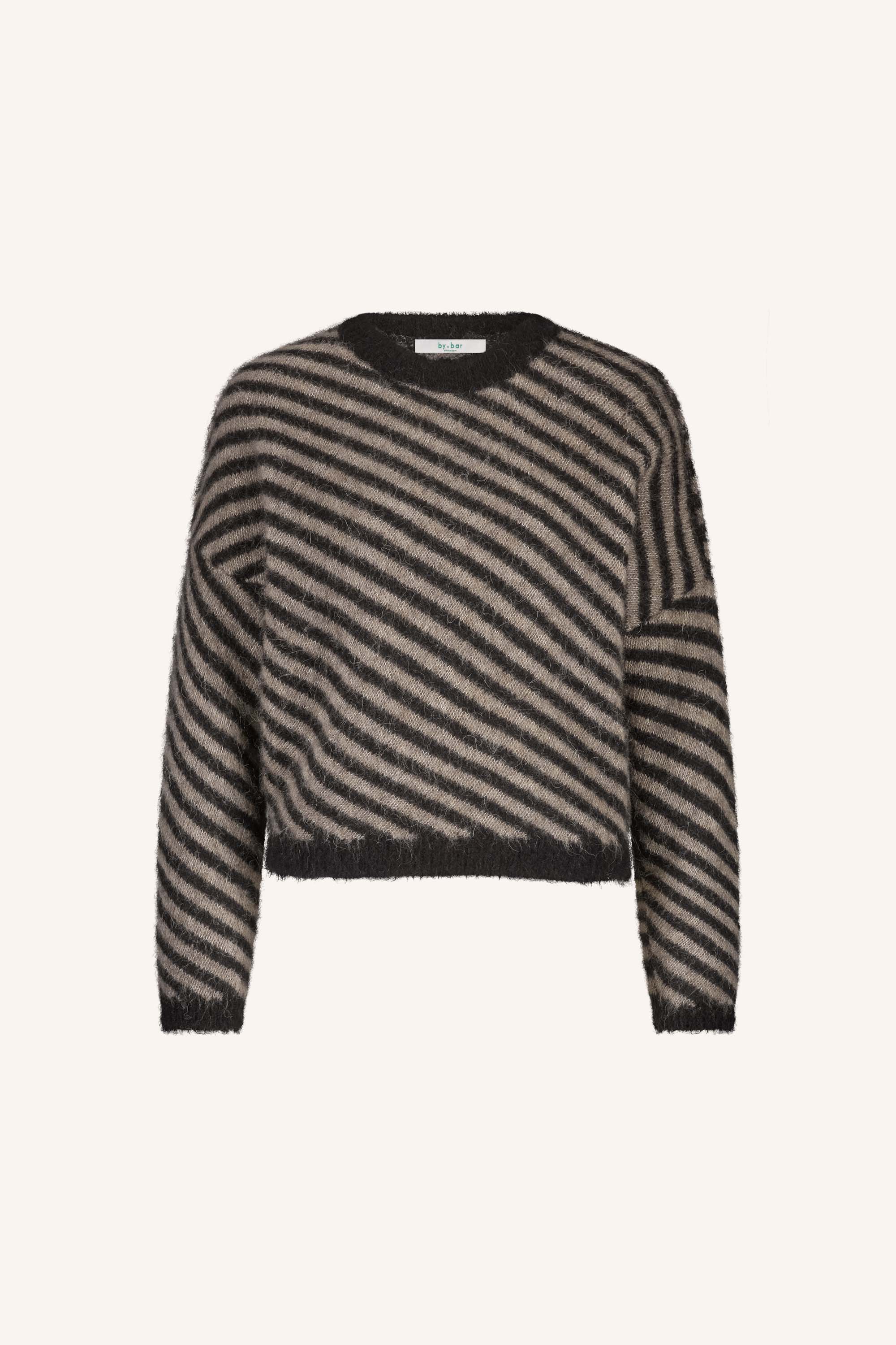 diagonal natural pullover - biscuit, alpacamix kwaliteit, casual fit, verlaagde schoudernaden - by-bar - productfoto