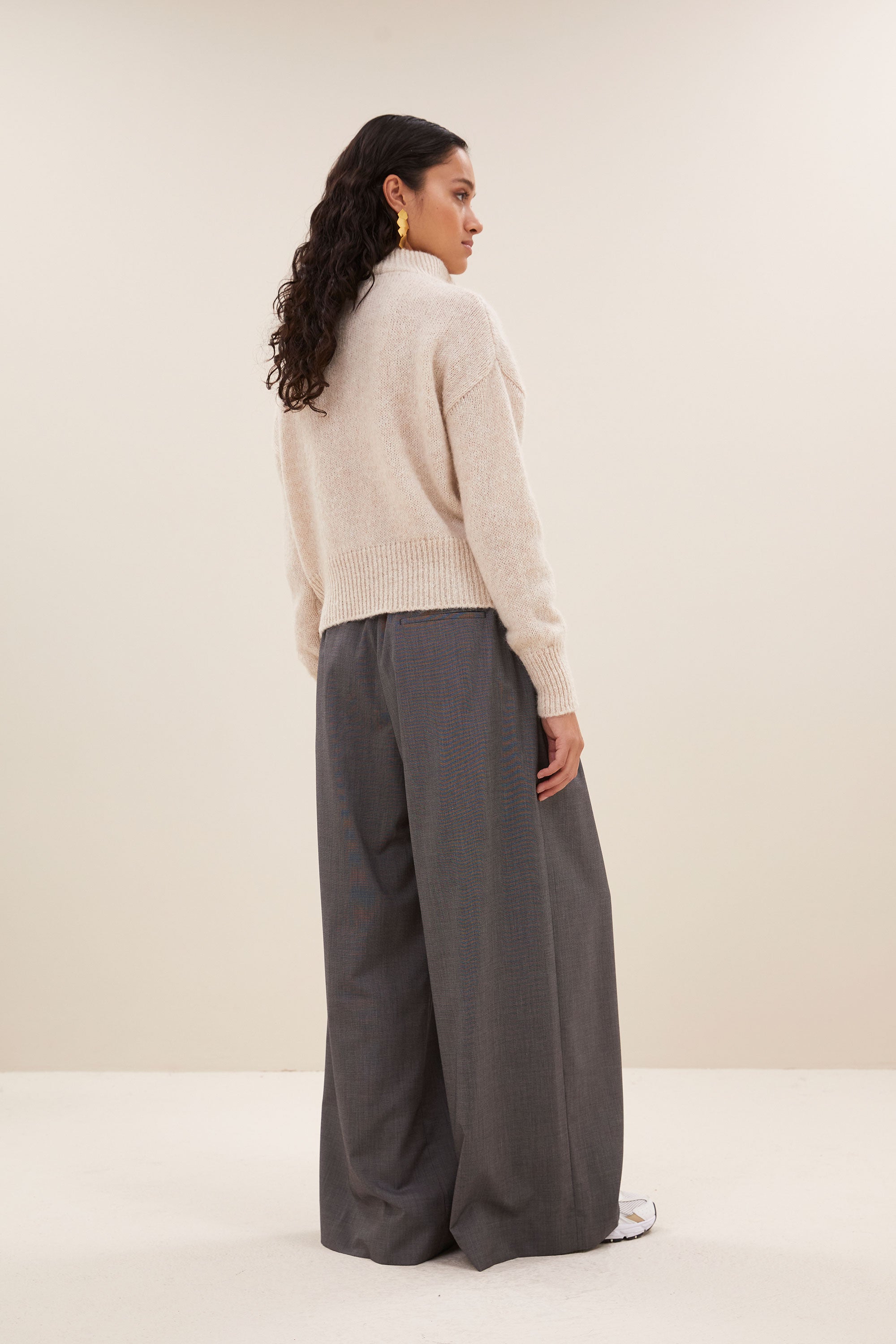 boxy beau pullover | chalk