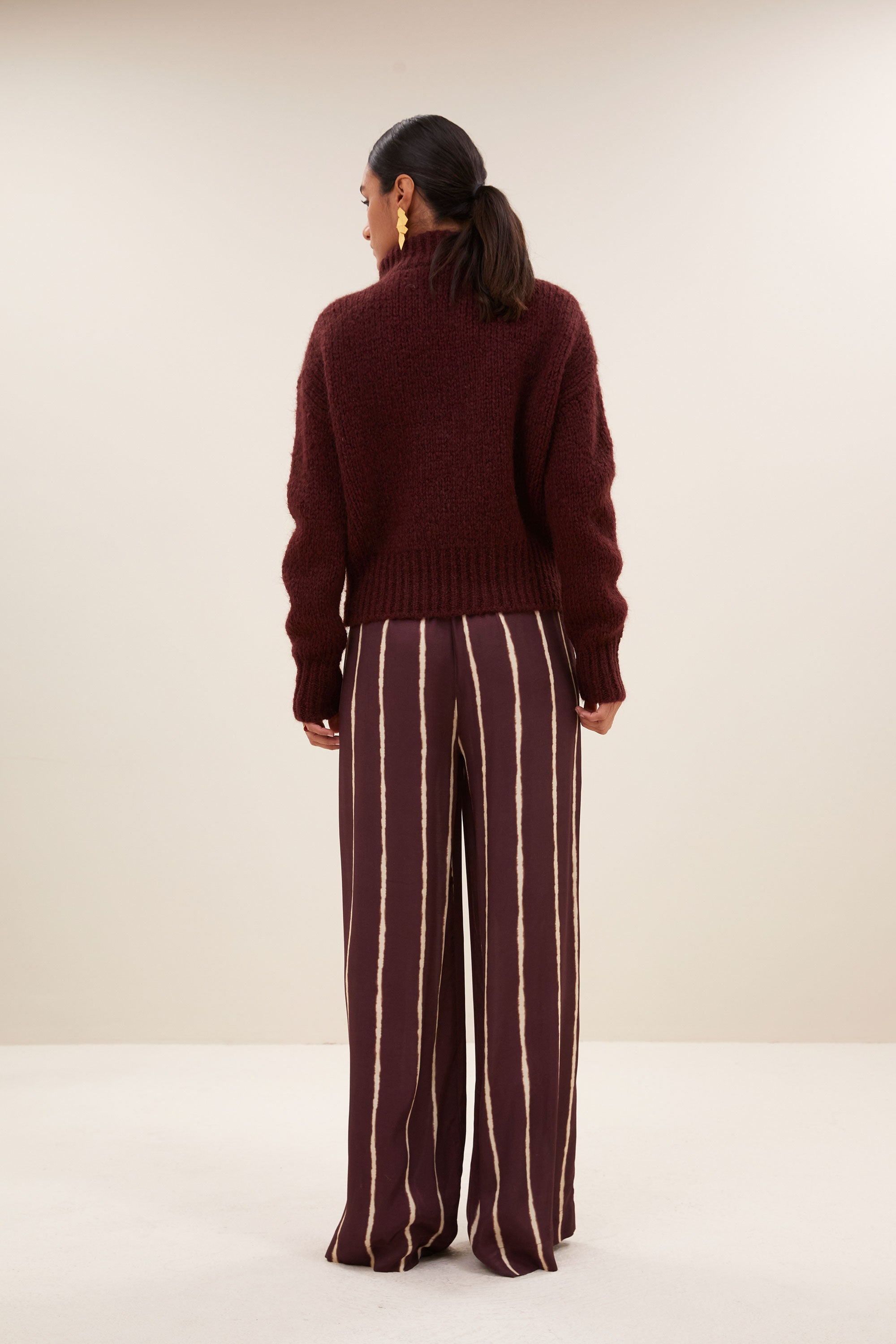 boxy beau pullover | wine