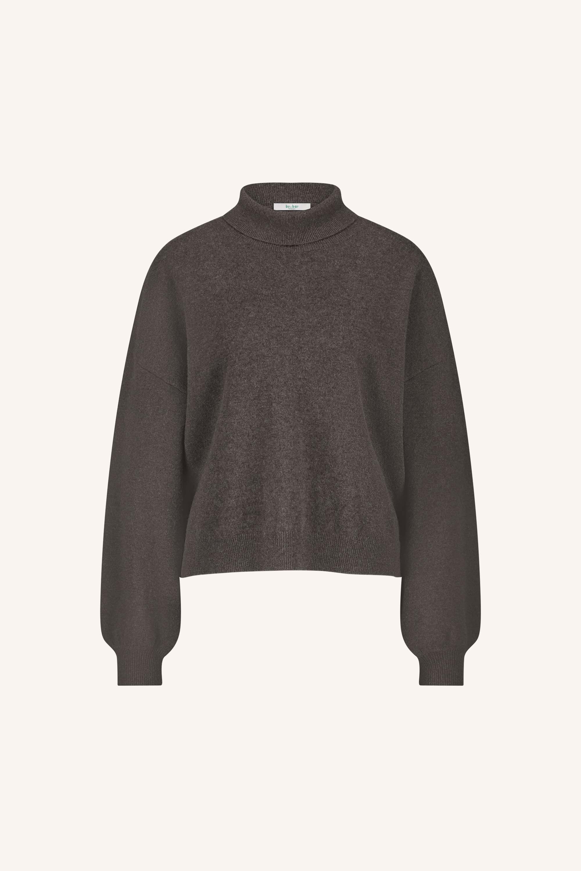 sammie pullover - biscuit, verlaagde schoudernaden, ribgebreide randen, split aan zijkanten - by-bar - detailfoto