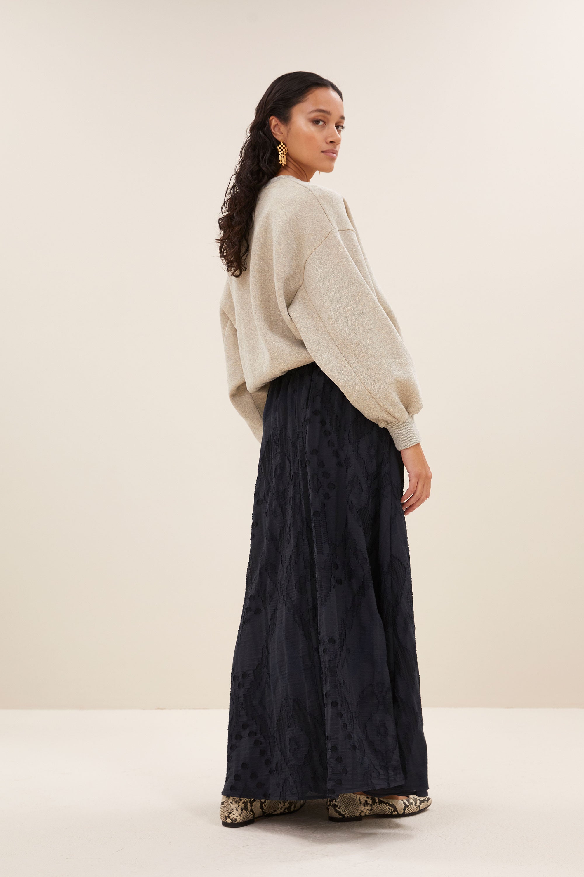 bodil sparkle sweater | gold