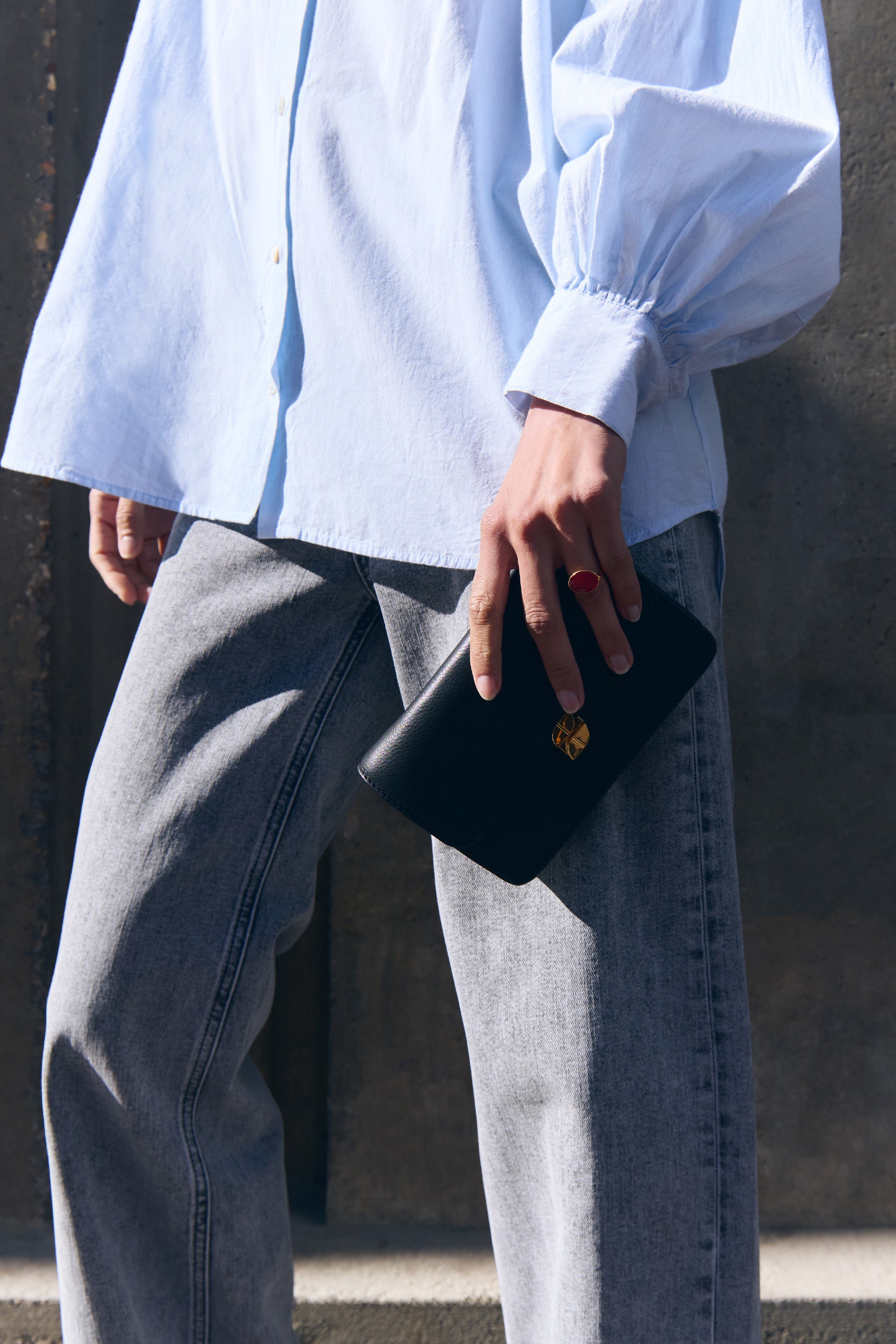 loua leather bag | navy blue