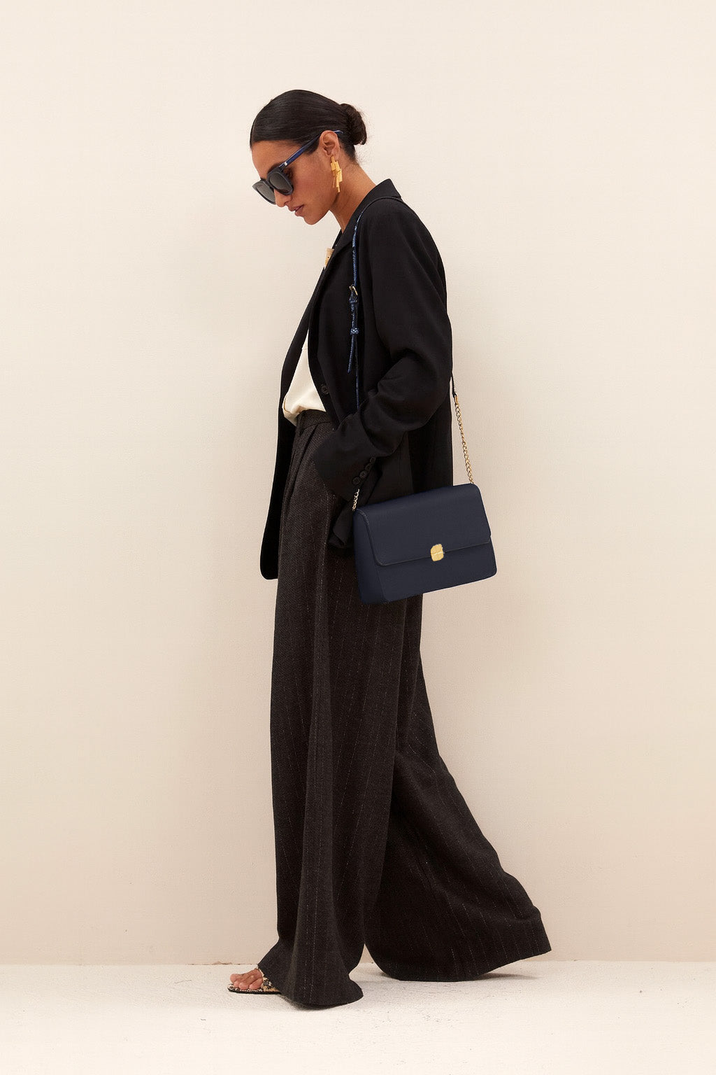 violet bag | navy blue