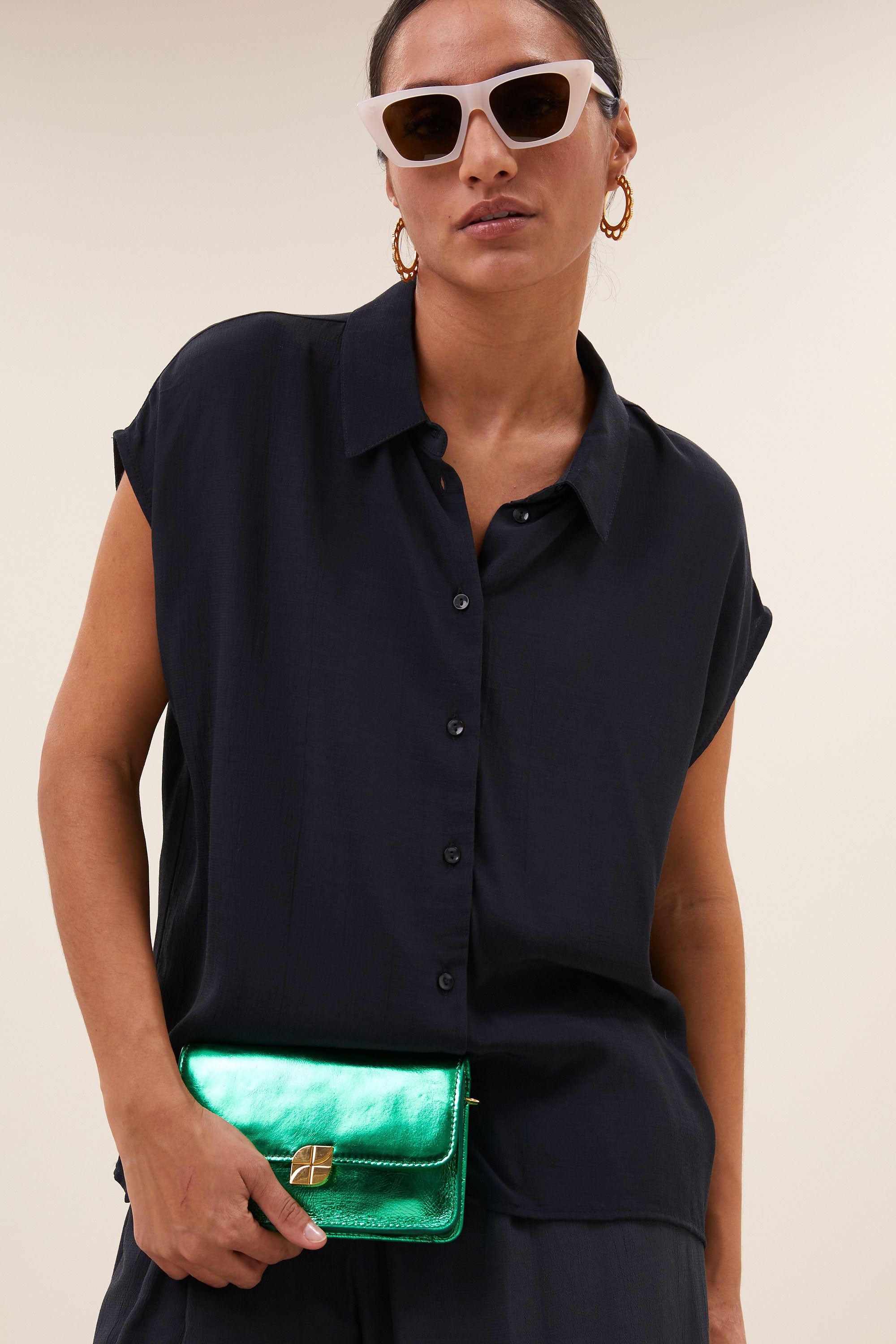 loua gloss bag | electric green