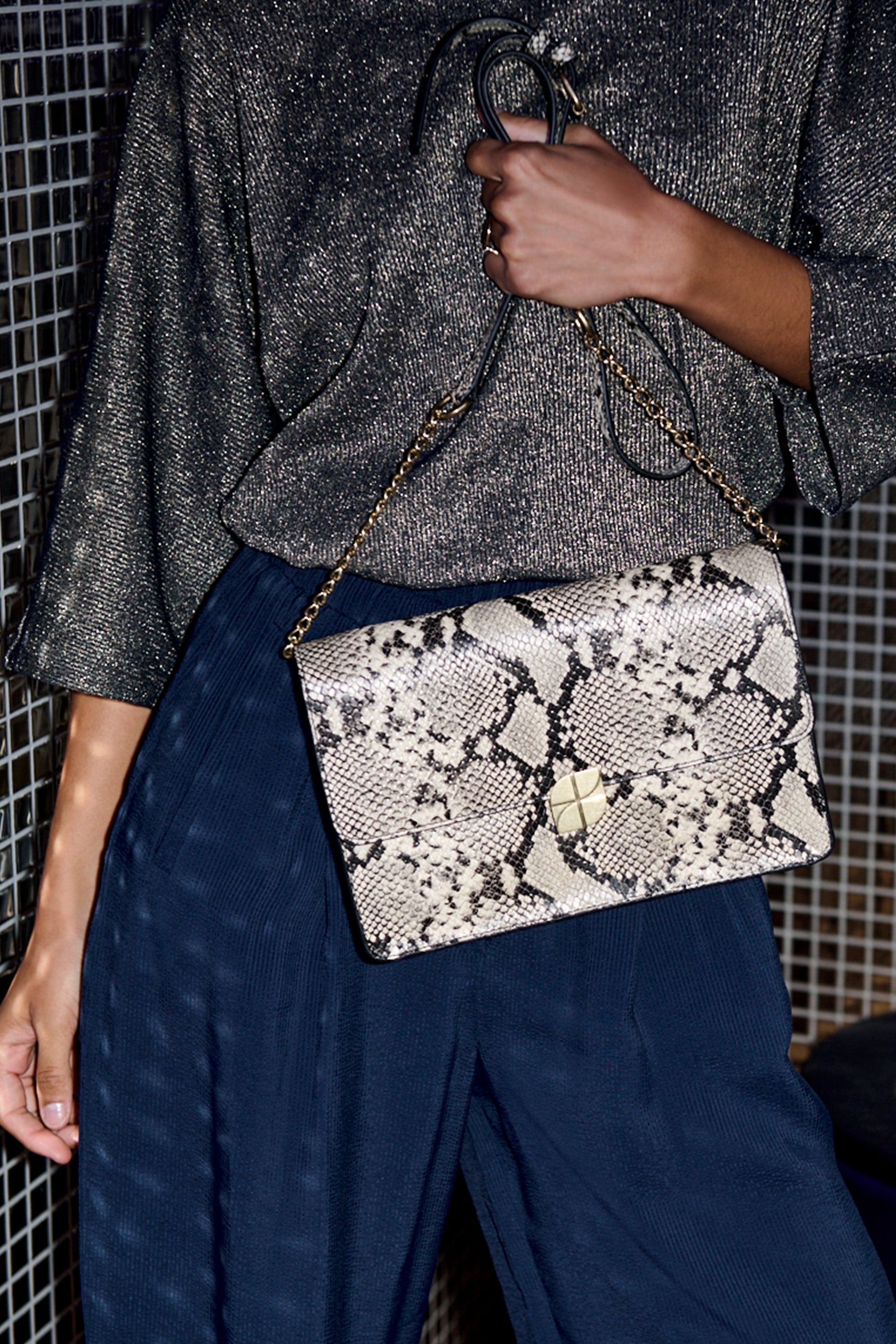 violet snake bag | snake print