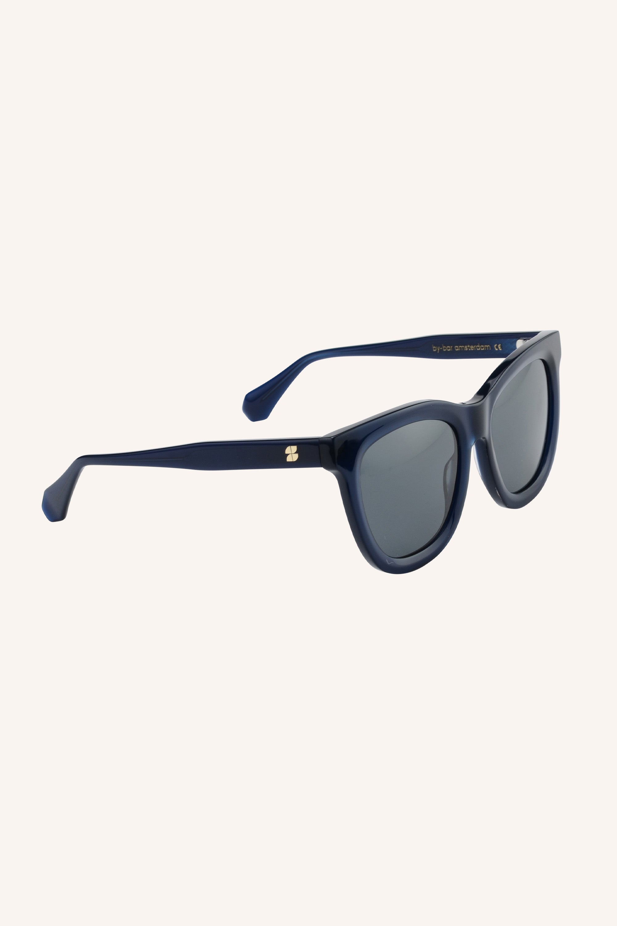 saar sunglasses | space blue