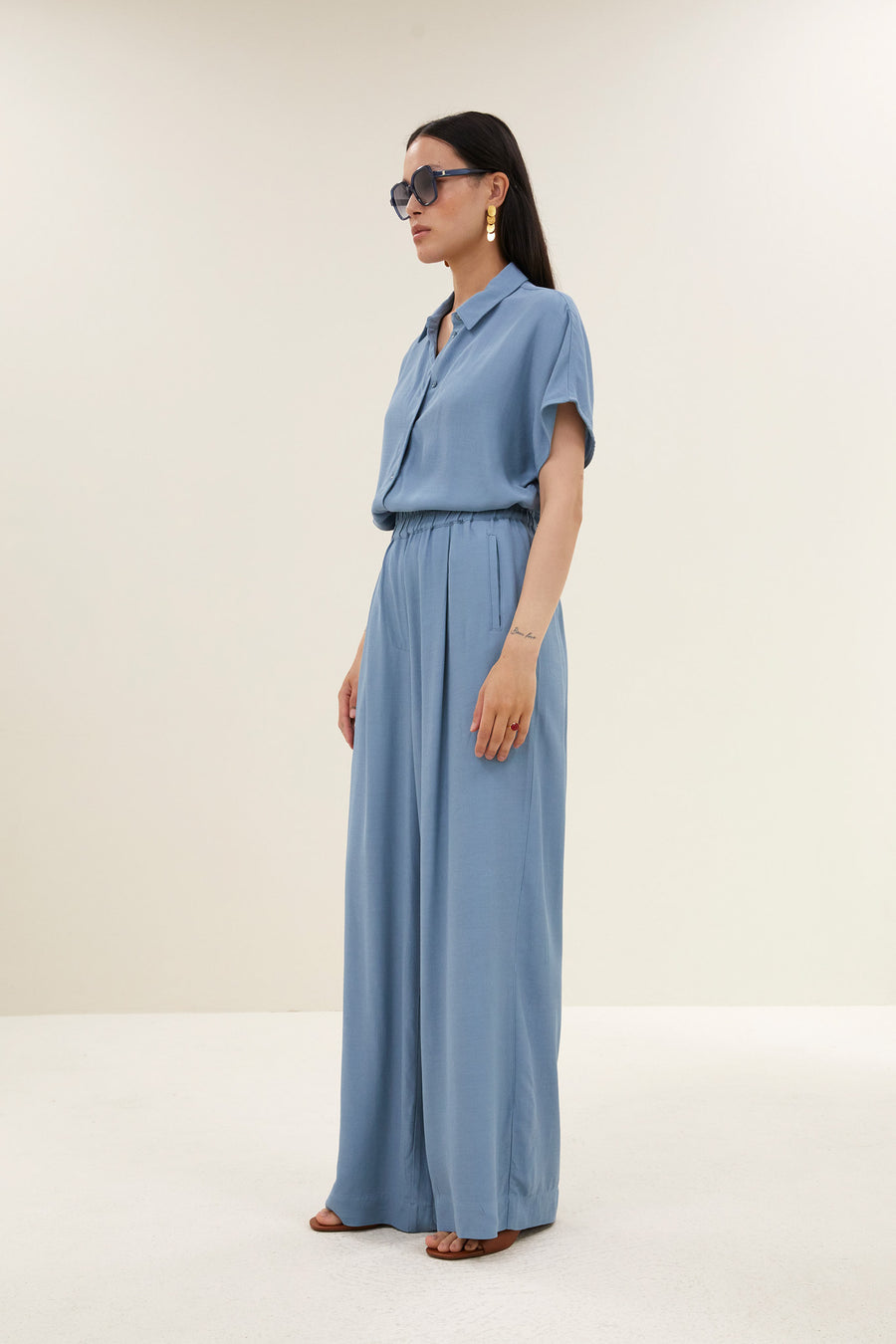 blouse-barley-viscose-blouse-blue-stone-by-bar-Vooraanzicht