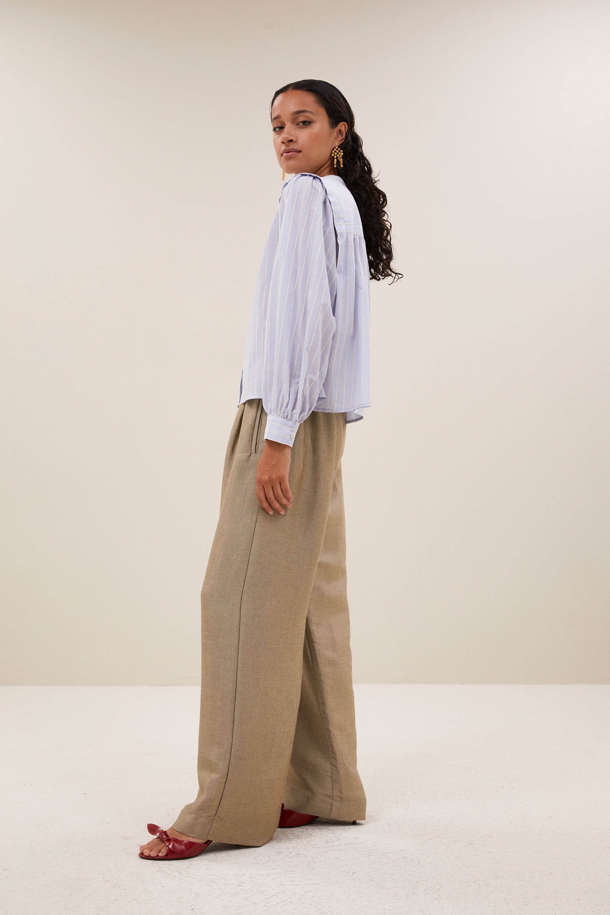 soof stripe blouse - sintra blue stripe, cotton quality, pleated details, timeless fit - by-bar - side view