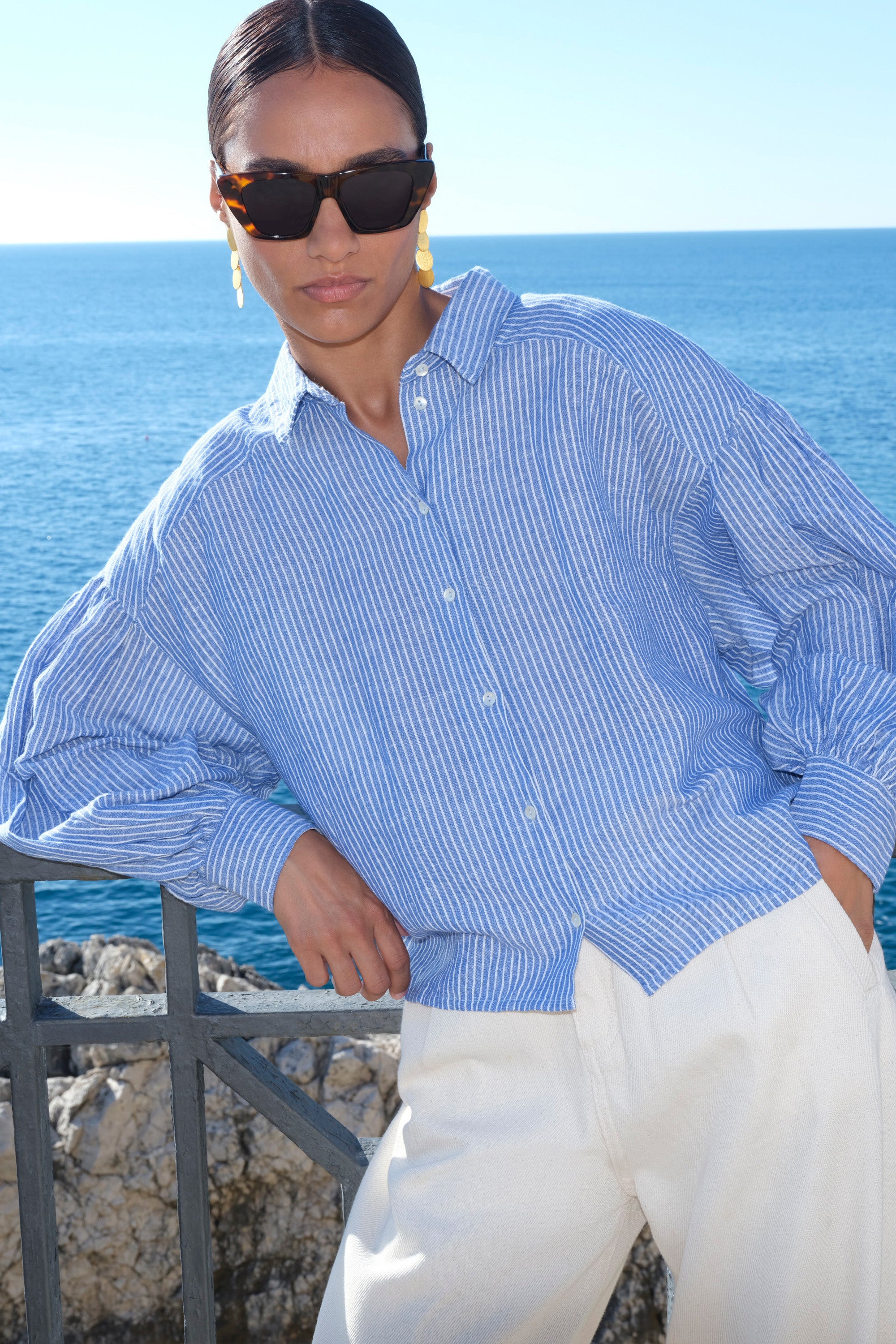 sarah short linen blouse | blue stripe