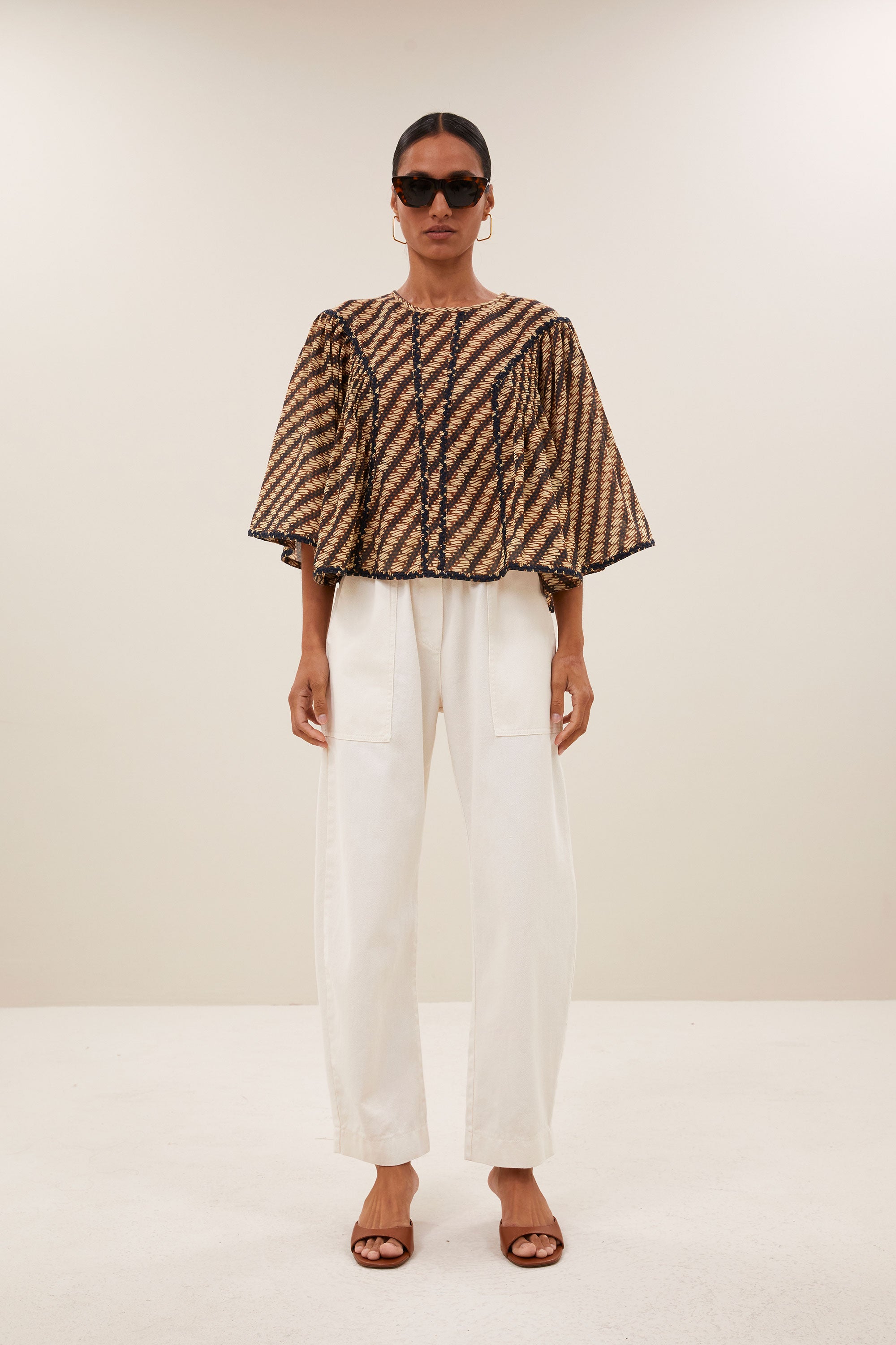 davin manilla blouse | manilla print