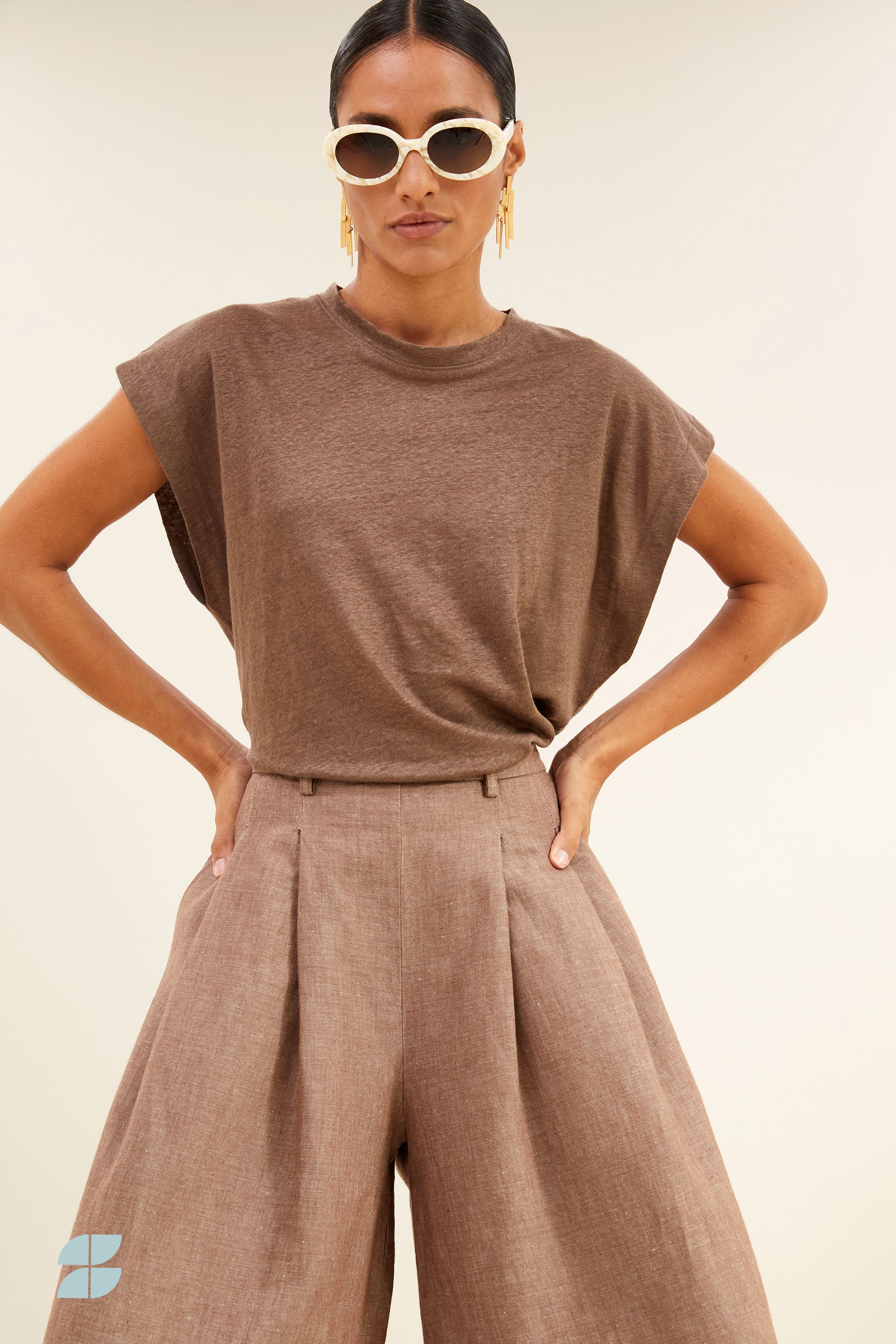 mason linen top | iced coffee