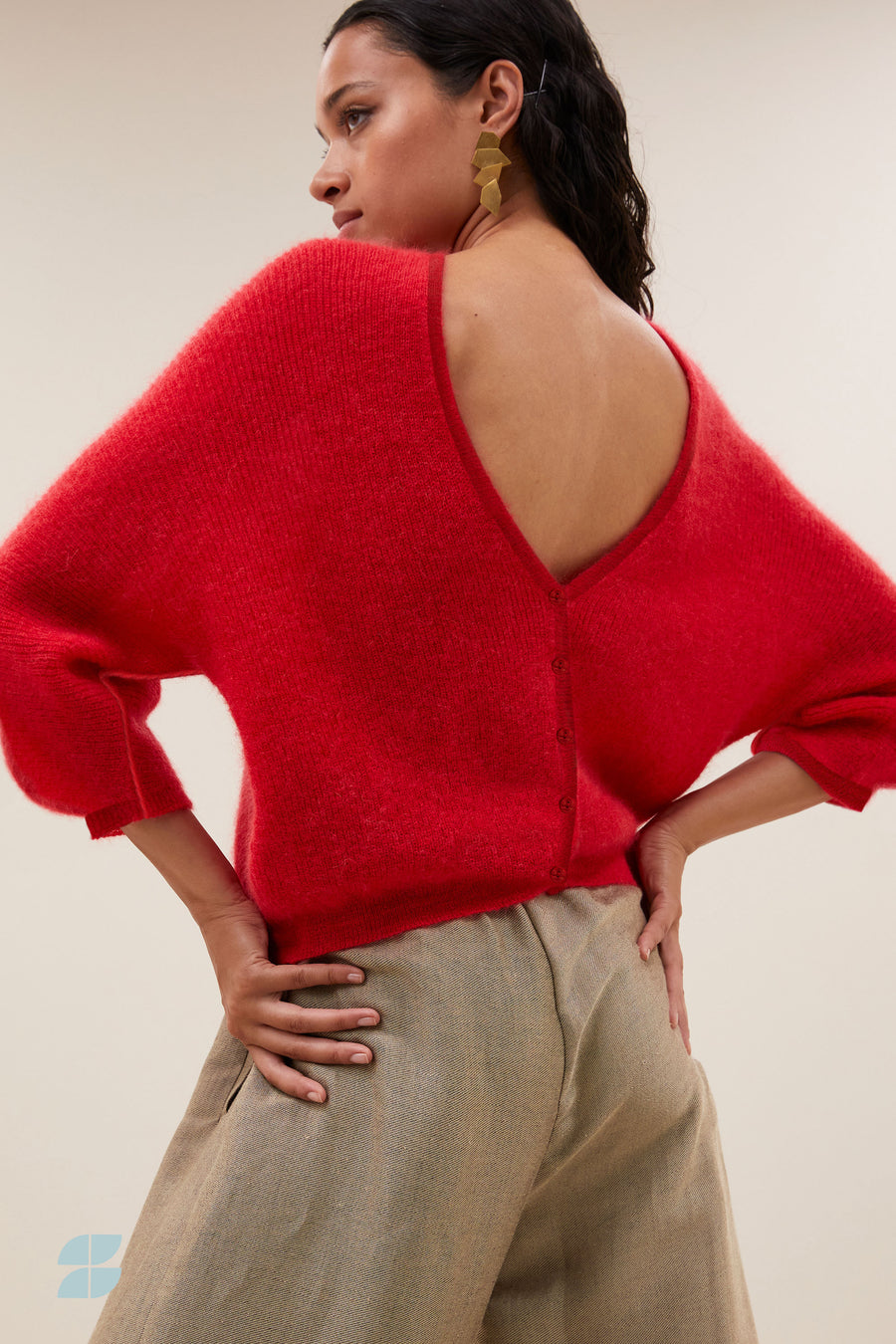 indra-cardigan-lollipop-vleermuis mouw-knoopsluiting-v-halslijn-by-bar-detail