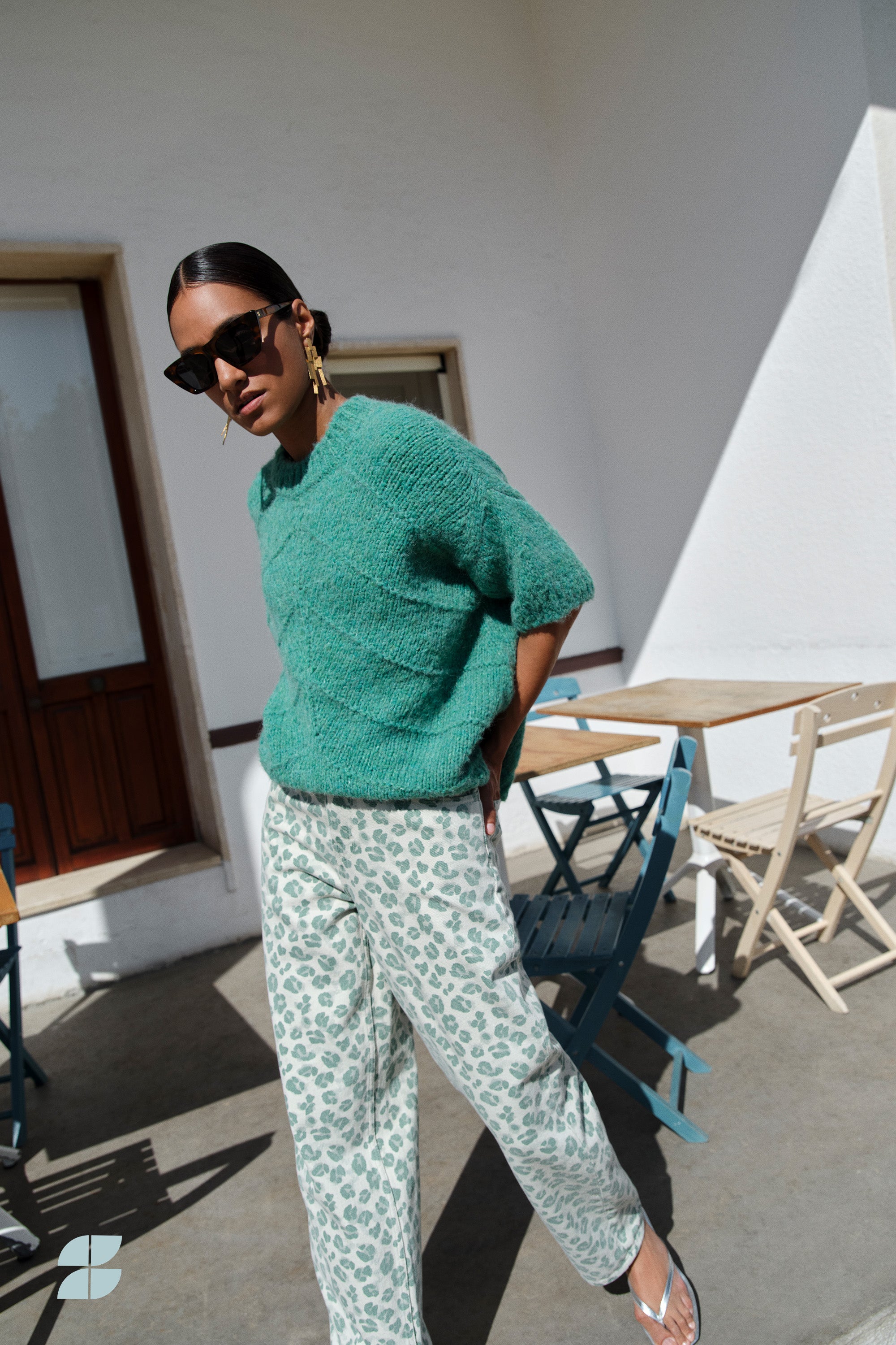 vic pullover | lucky green