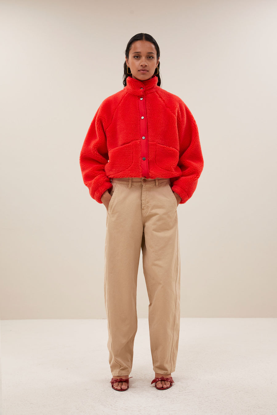 barth-pants-tannin-comfortabele pasvorm-katoen kwaliteit-rits- en knoopsluiting-by-bar-vooraanzicht