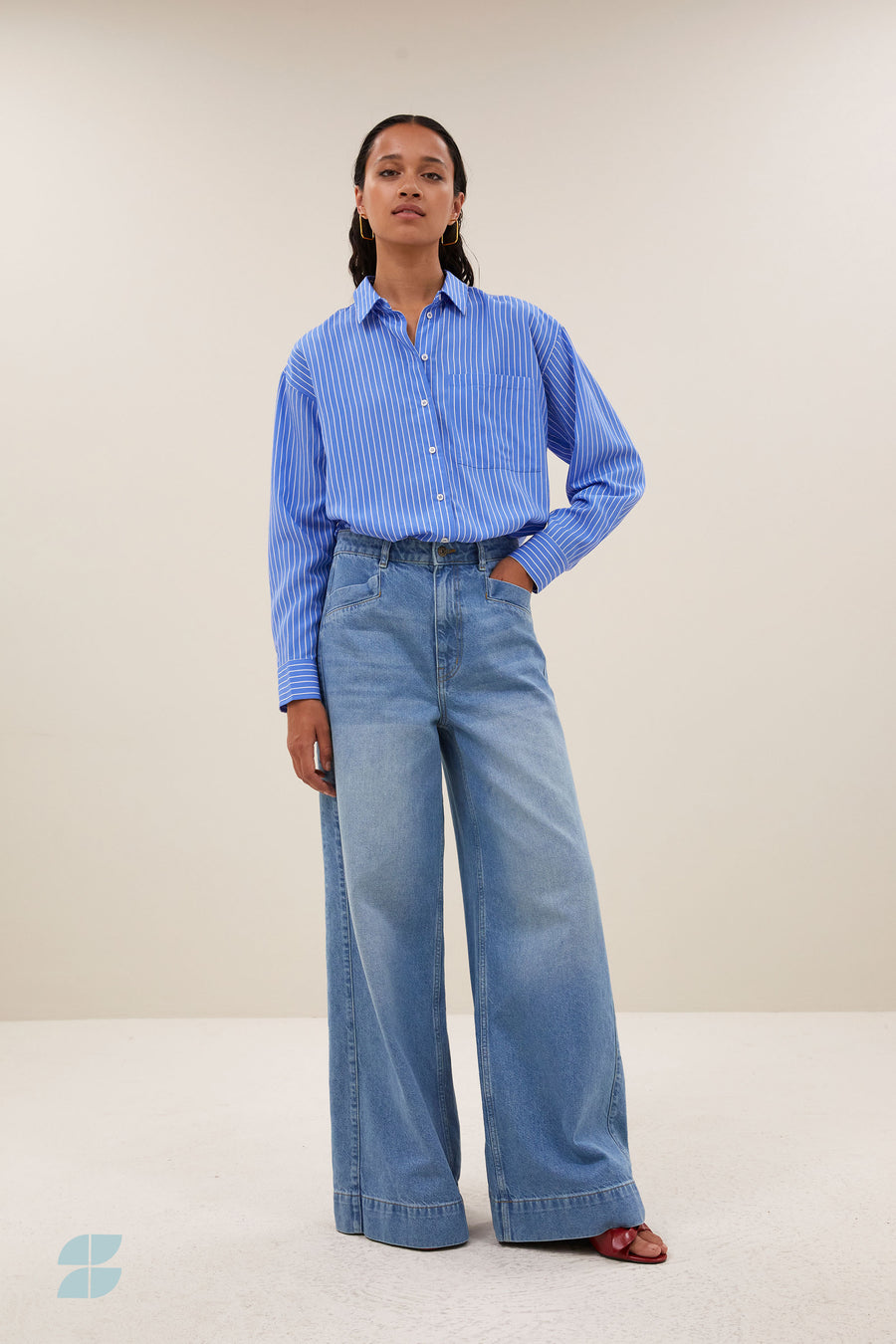 nono-jeans-denim-katoen kwaliteit-wijduitlopende pasvorm-hoge taille-by-bar-vooraanzicht