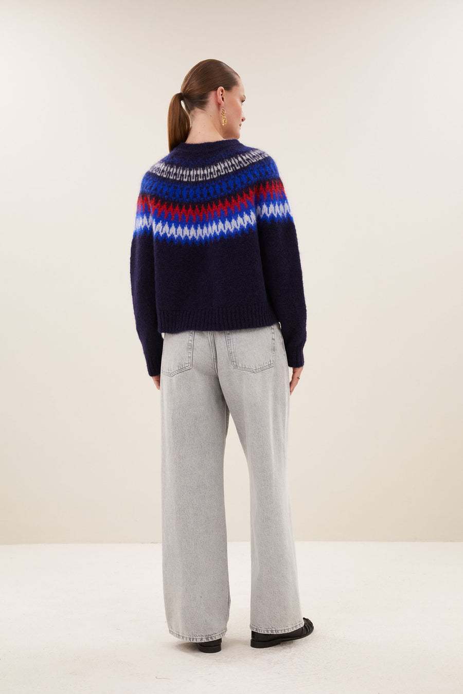 lilo-jeans-light-grey-denim-normale taille-losvallende pasvorm-must-have essential-by-bar-achteraanzicht