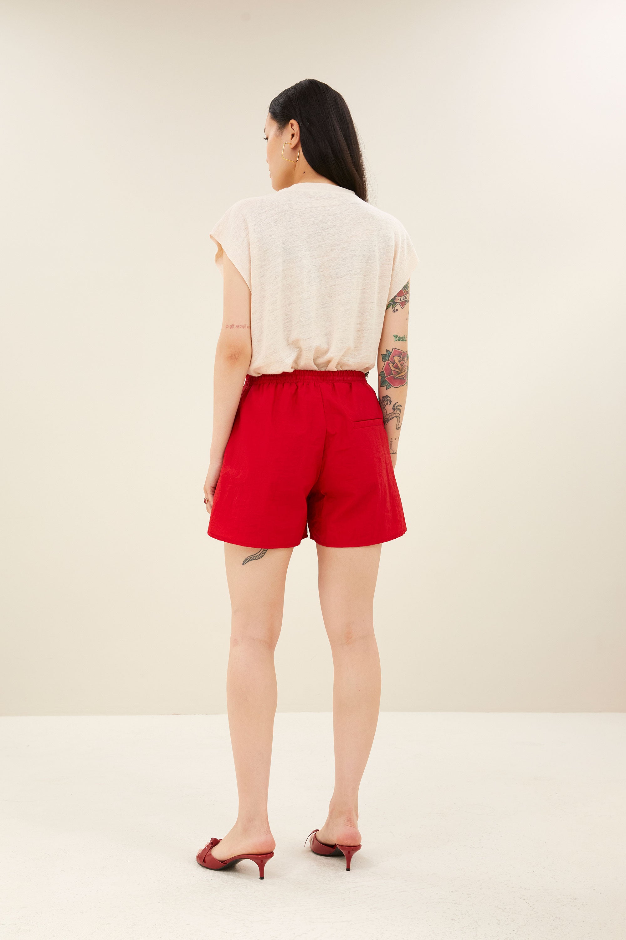 lio shorts | red