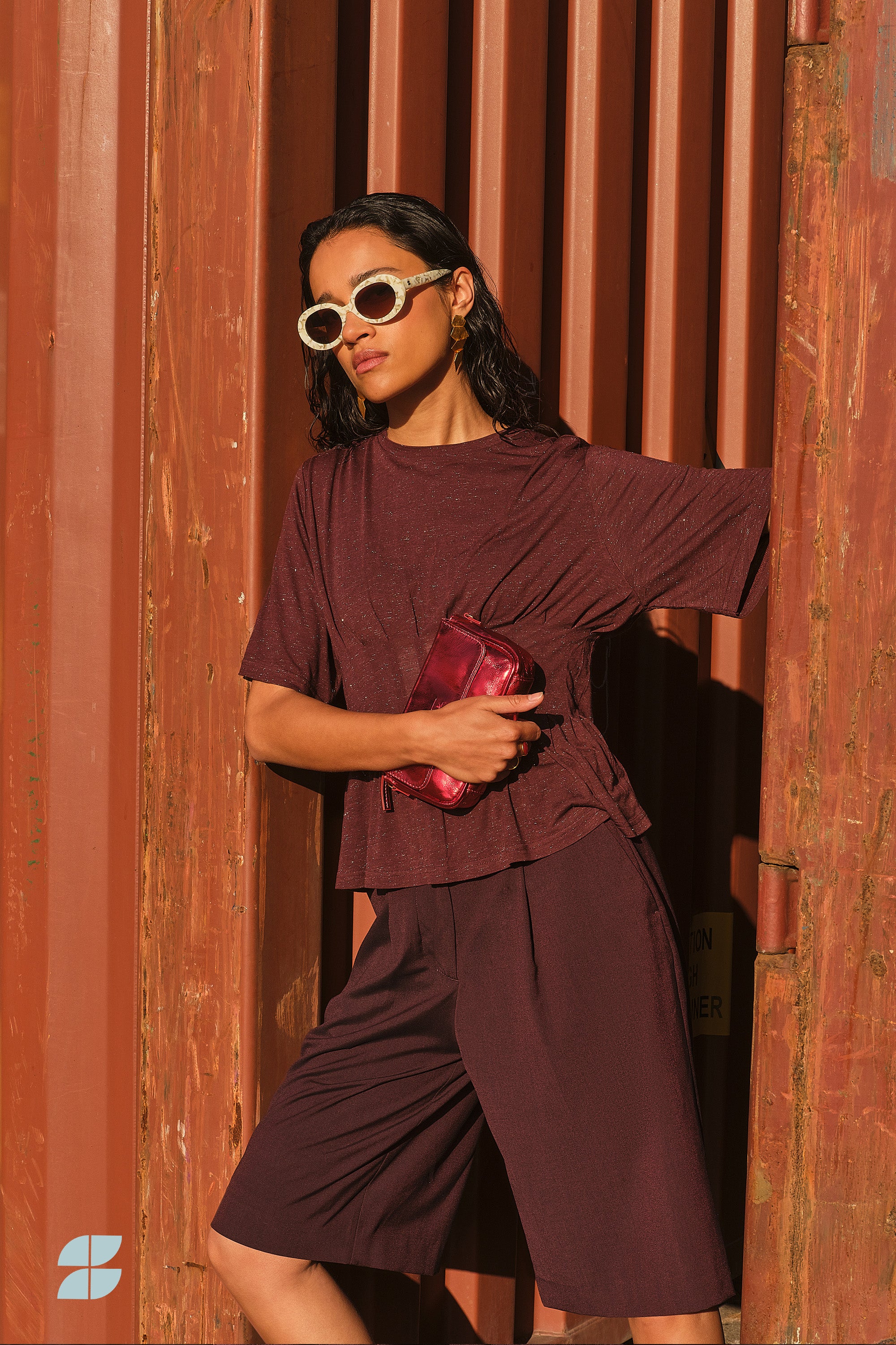 diva sparkle top | burgundy crush