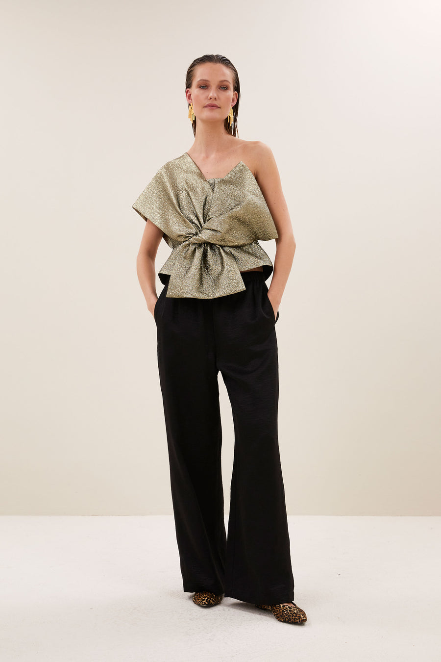 jula gold top | gold