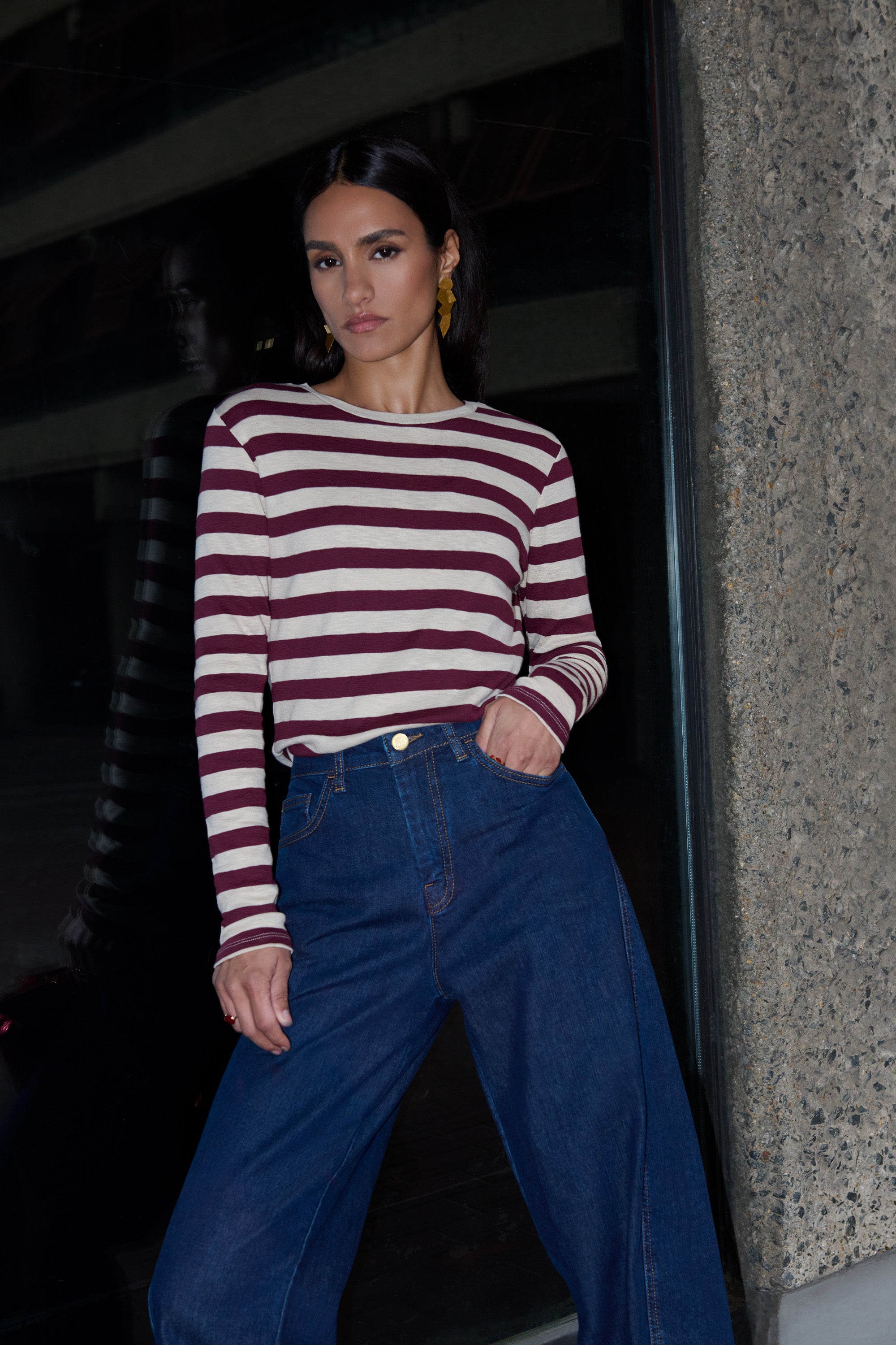 basic-ls-big-stripe-top-burgundy-crush-all-time classic-aansluitende fit-biologisch katoen-by-bar-sfeerbeeld