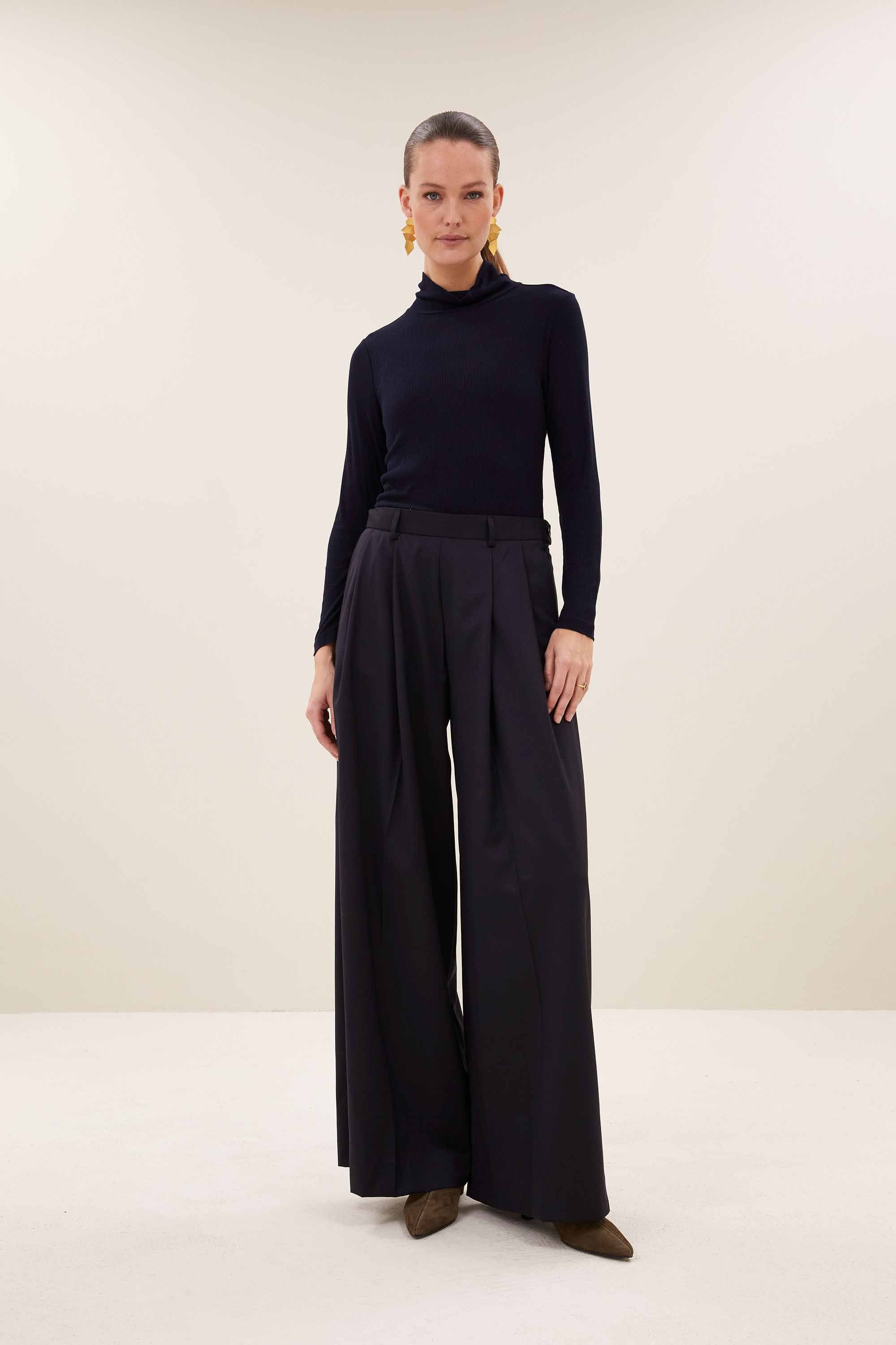 basic-ls-turtle-rib-top-night-sky-all-time classic-aansluitende fit-hoge hals-by-bar-sfeerbeeld