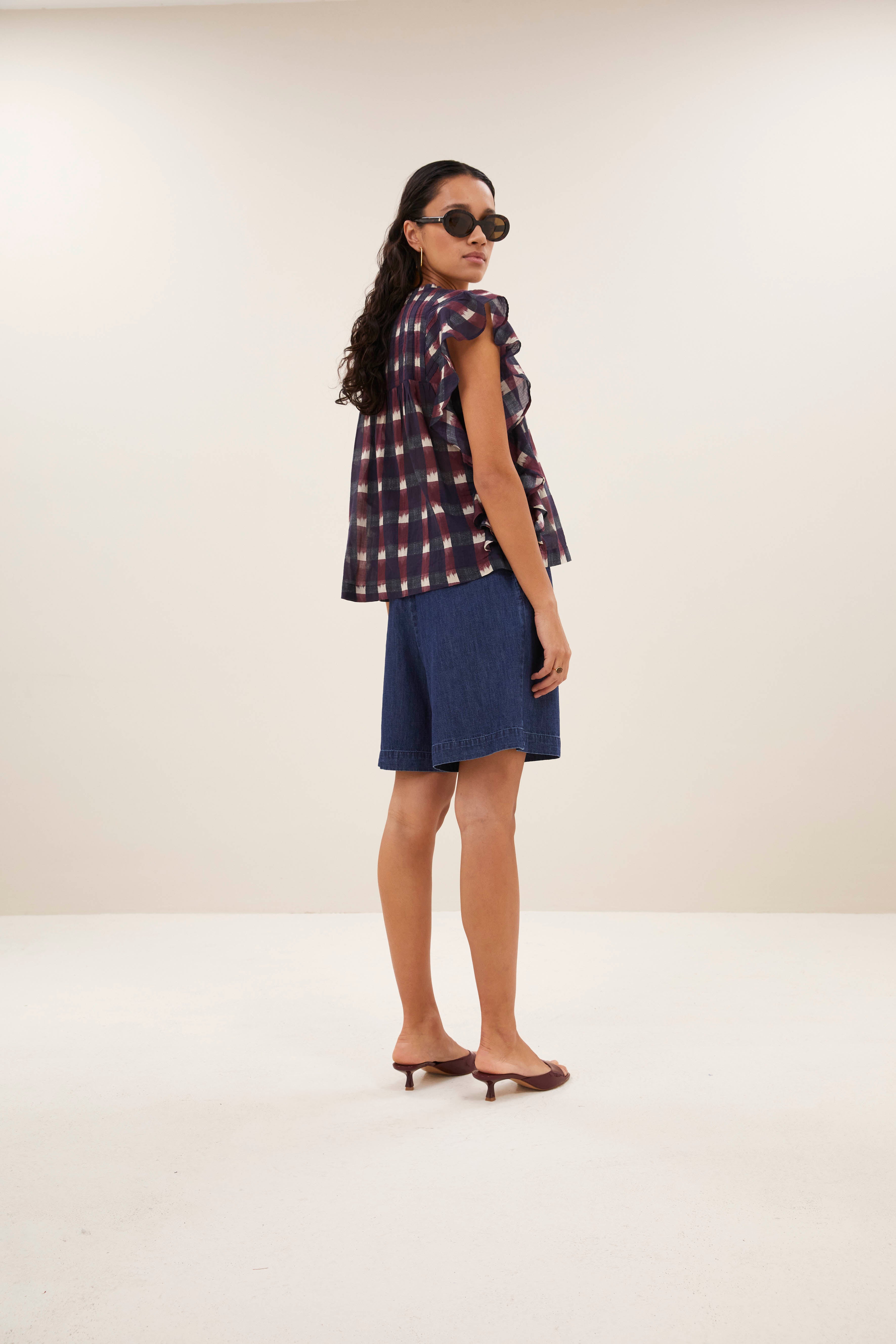 blouse-danee ikat blouse wine ikat print-by-bar-vooraanzicht