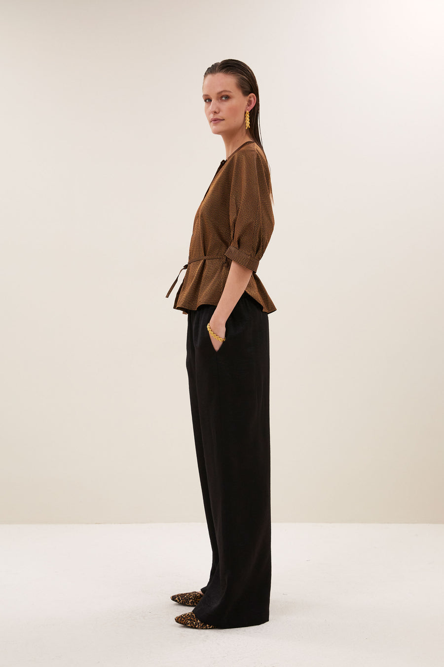 pelle metallic pants | black