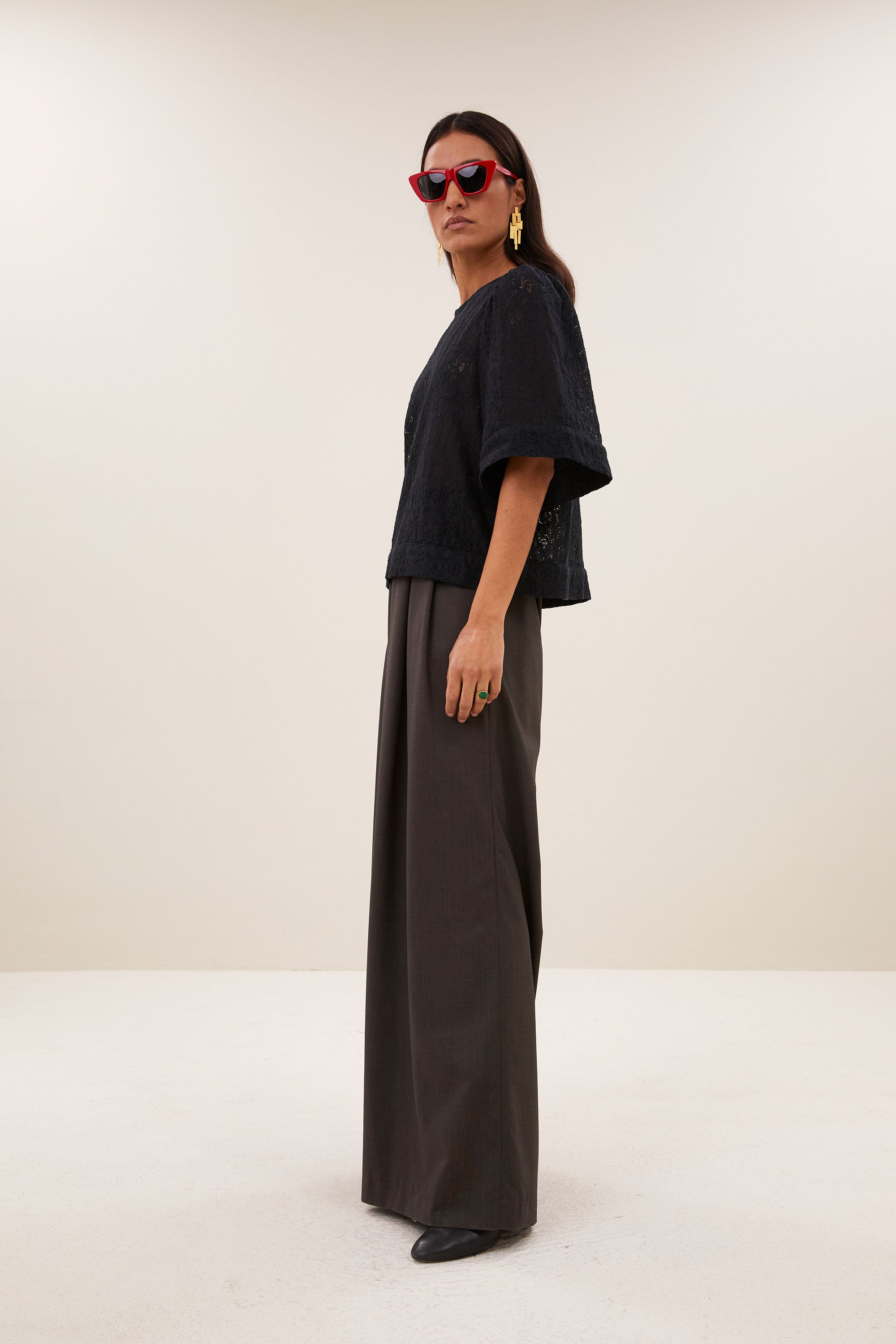 olivia lace blouse | black