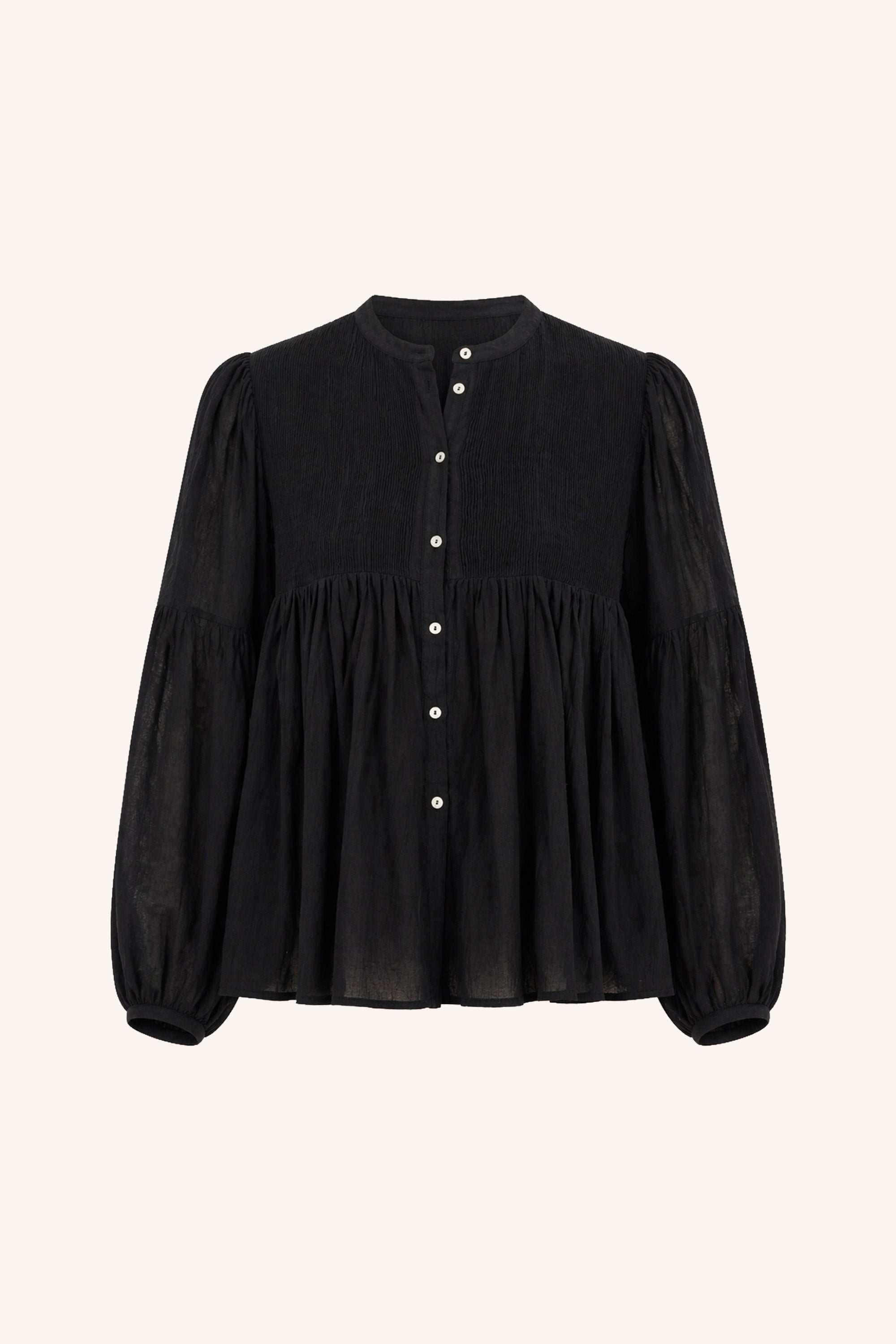 mine-blouse-black-all-time classic-knoopsluiting-elastisch smok detail-by-bar-productfoto